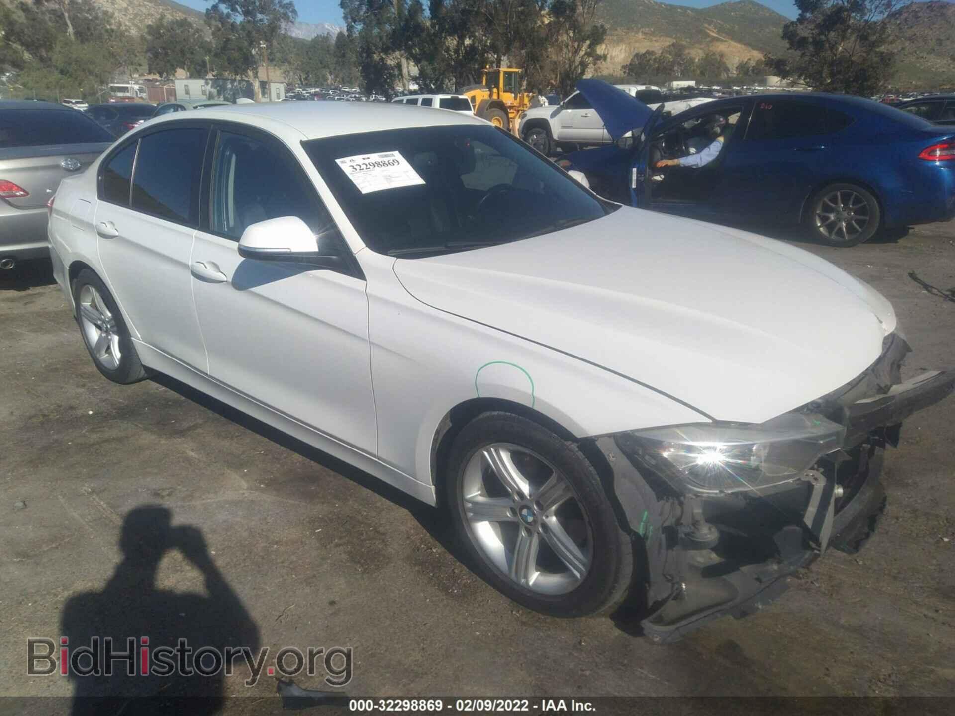 Photo WBA3C1C58DF435883 - BMW 3 SERIES 2013