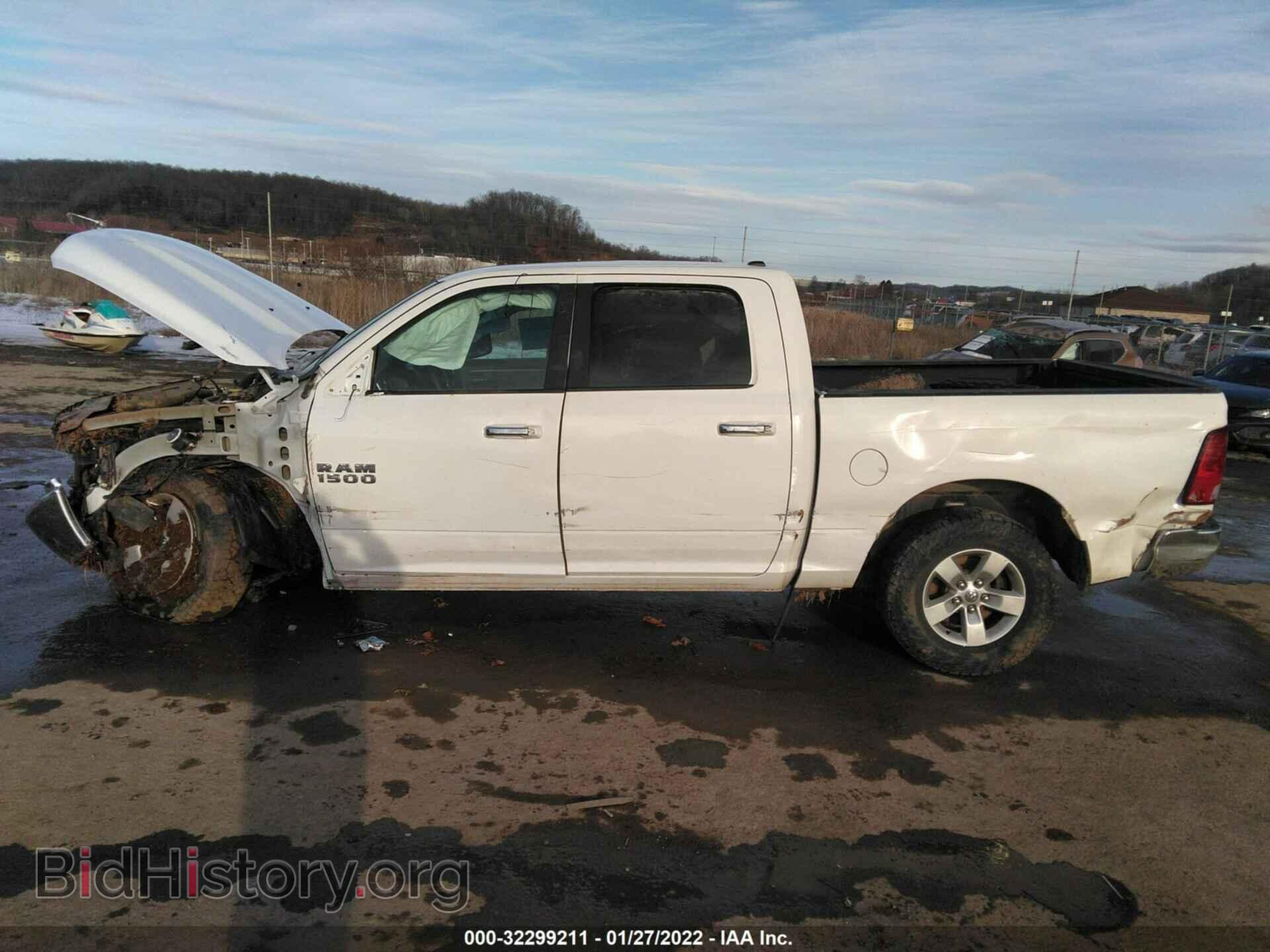 2017 RAM 1500 - VIN: 1C6RR7LT2HS807056 - Фото 6
