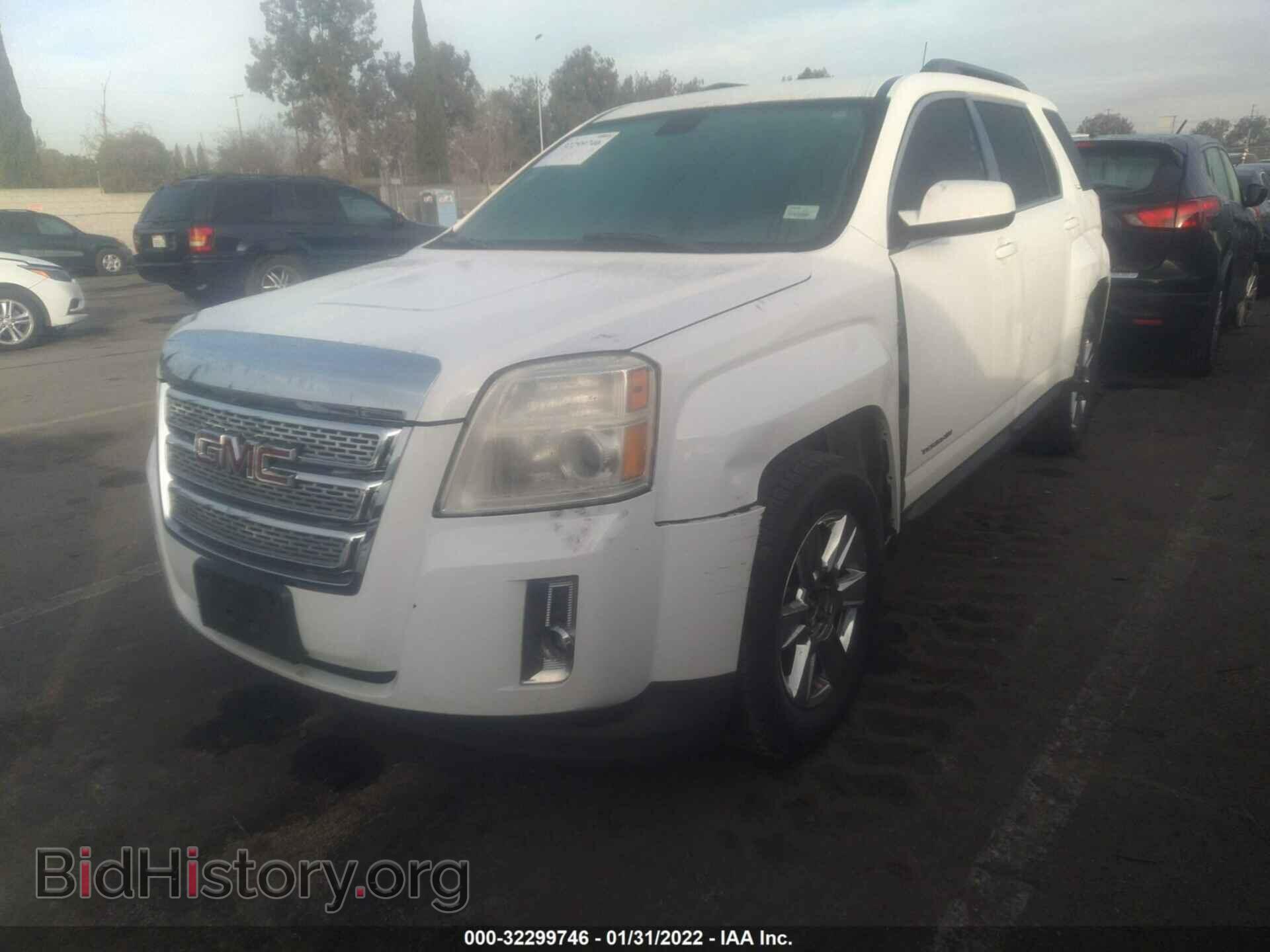 2011 GMC TERRAIN - VIN: 2CTALSEC1B6306357 - Фото 2