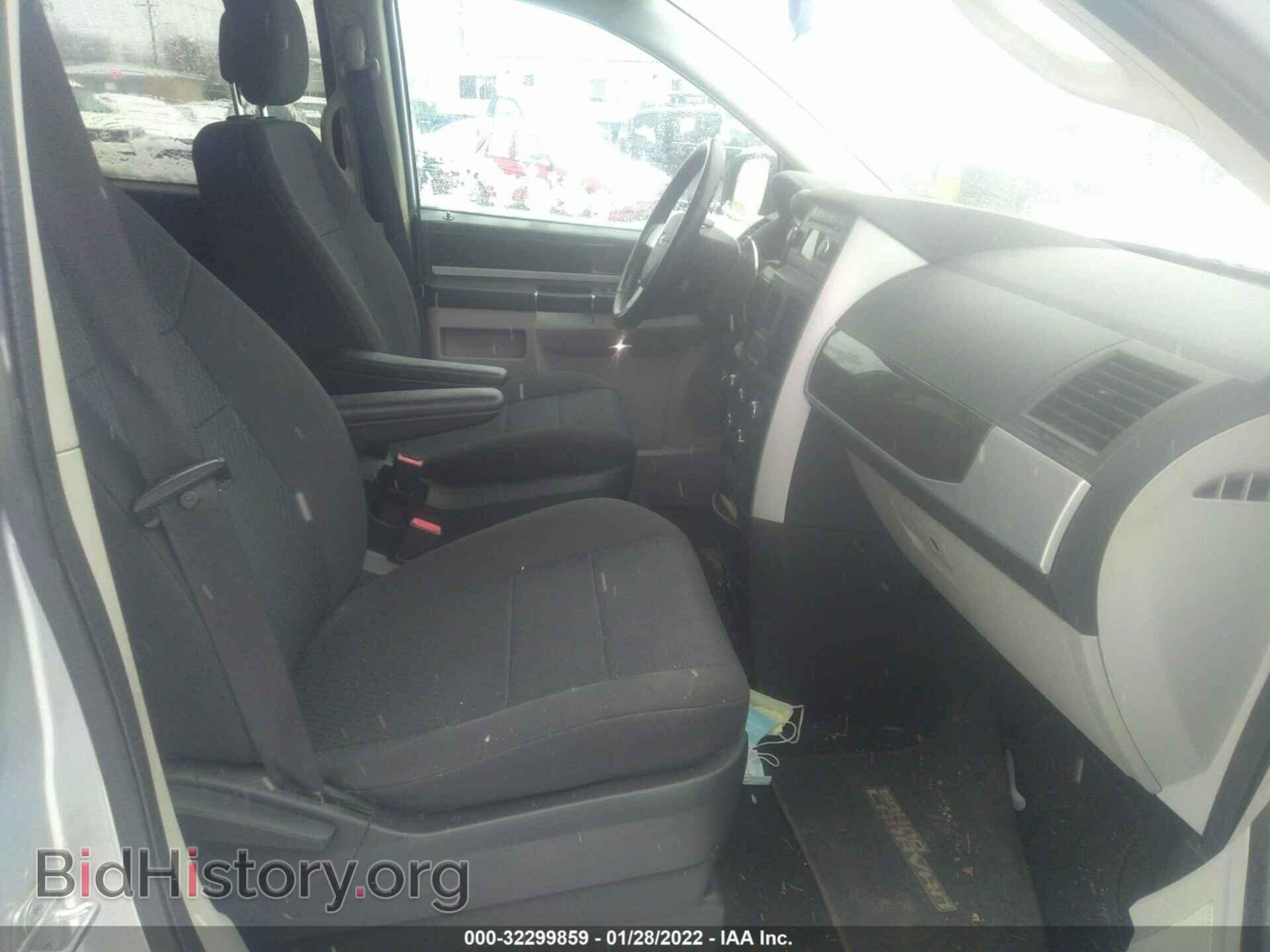 2010 DODGE GRAND CARAVAN - VIN: 2D4RN5D12AR409491 - Фото 5