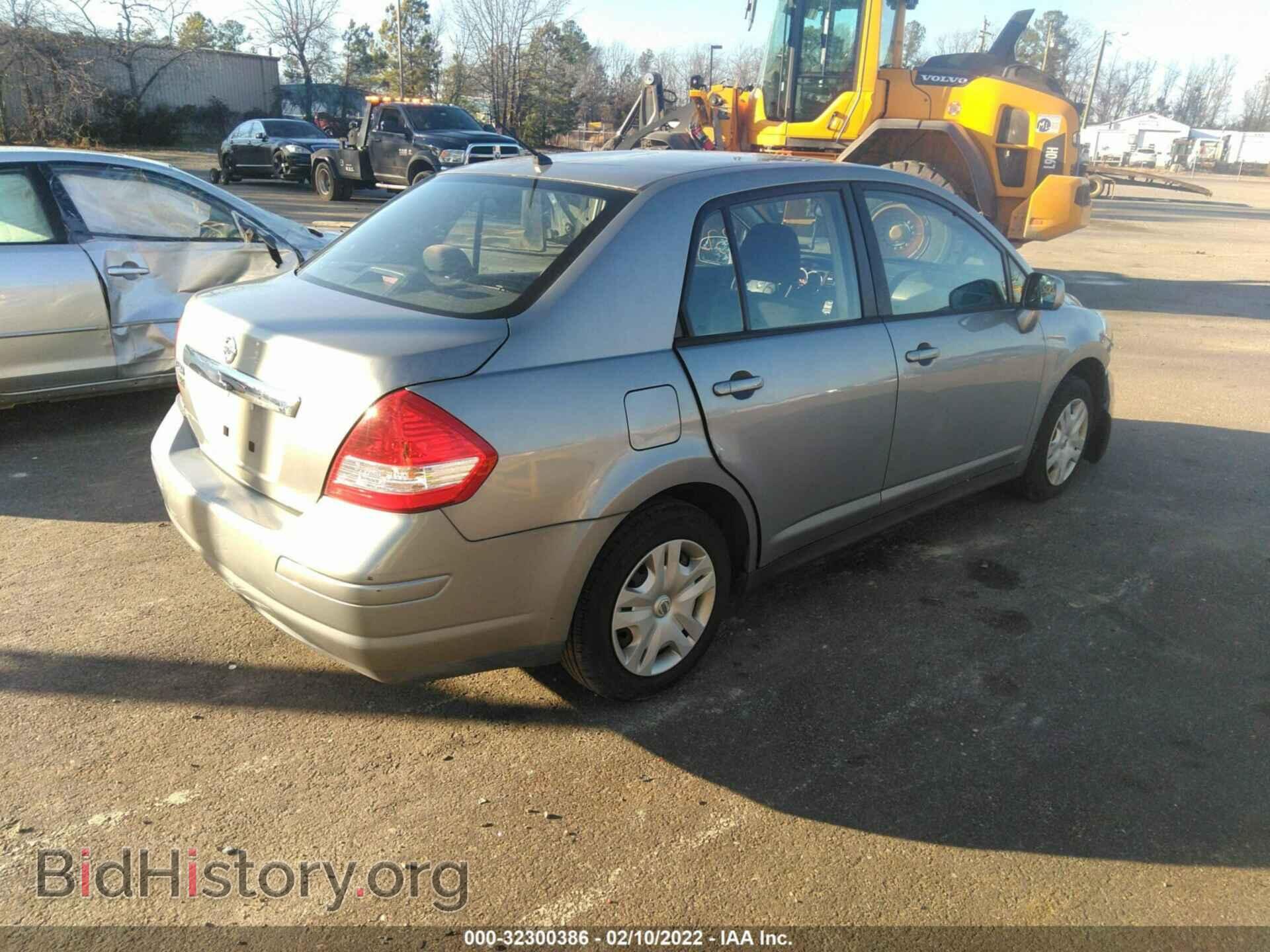 2011 NISSAN VERSA - VIN: 3N1BC1AP1BL391718 - Фото 4