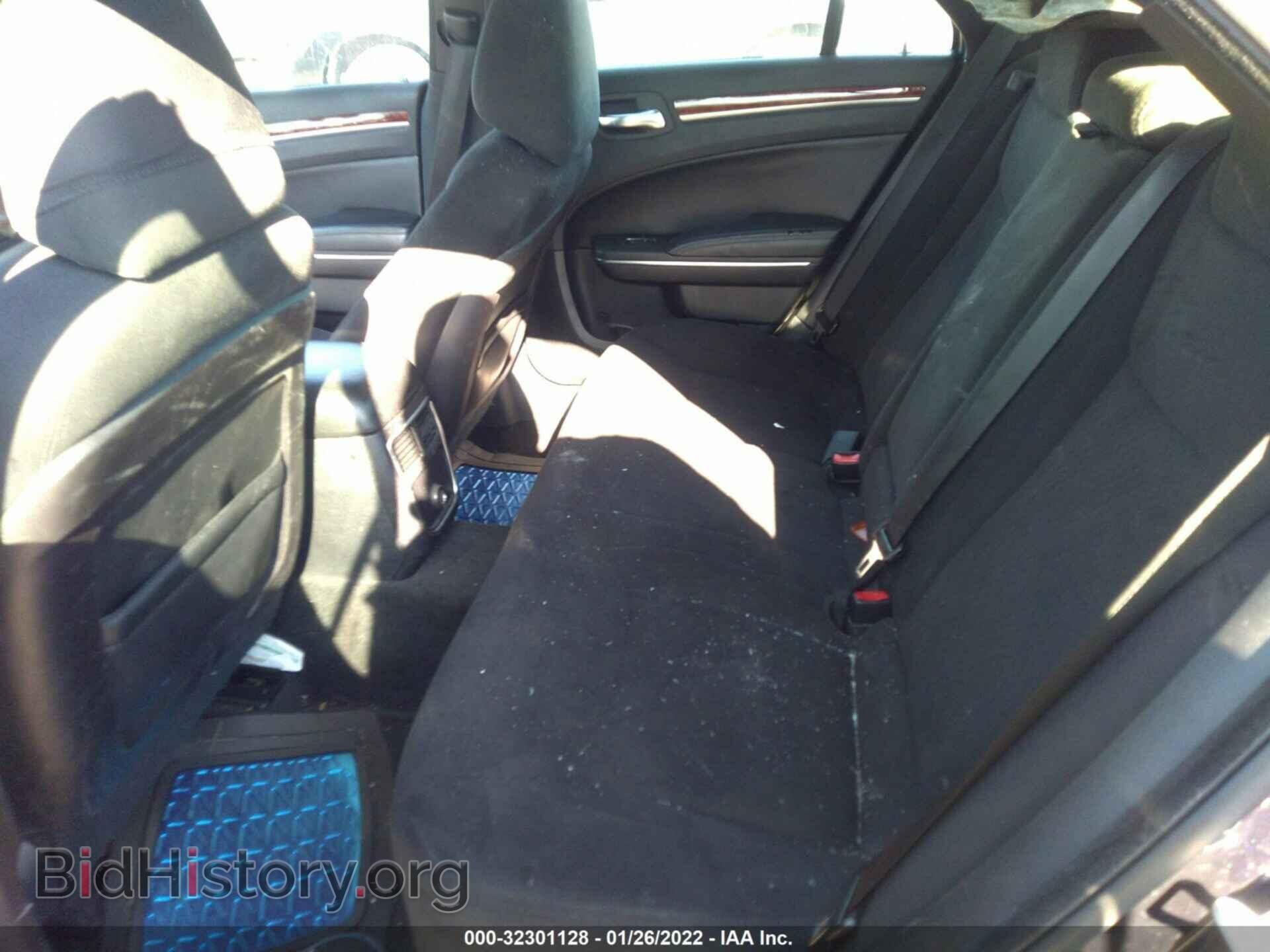 2012 CHRYSLER 300 - VIN: 2C3CCAAG0CH117846 - Photo 8