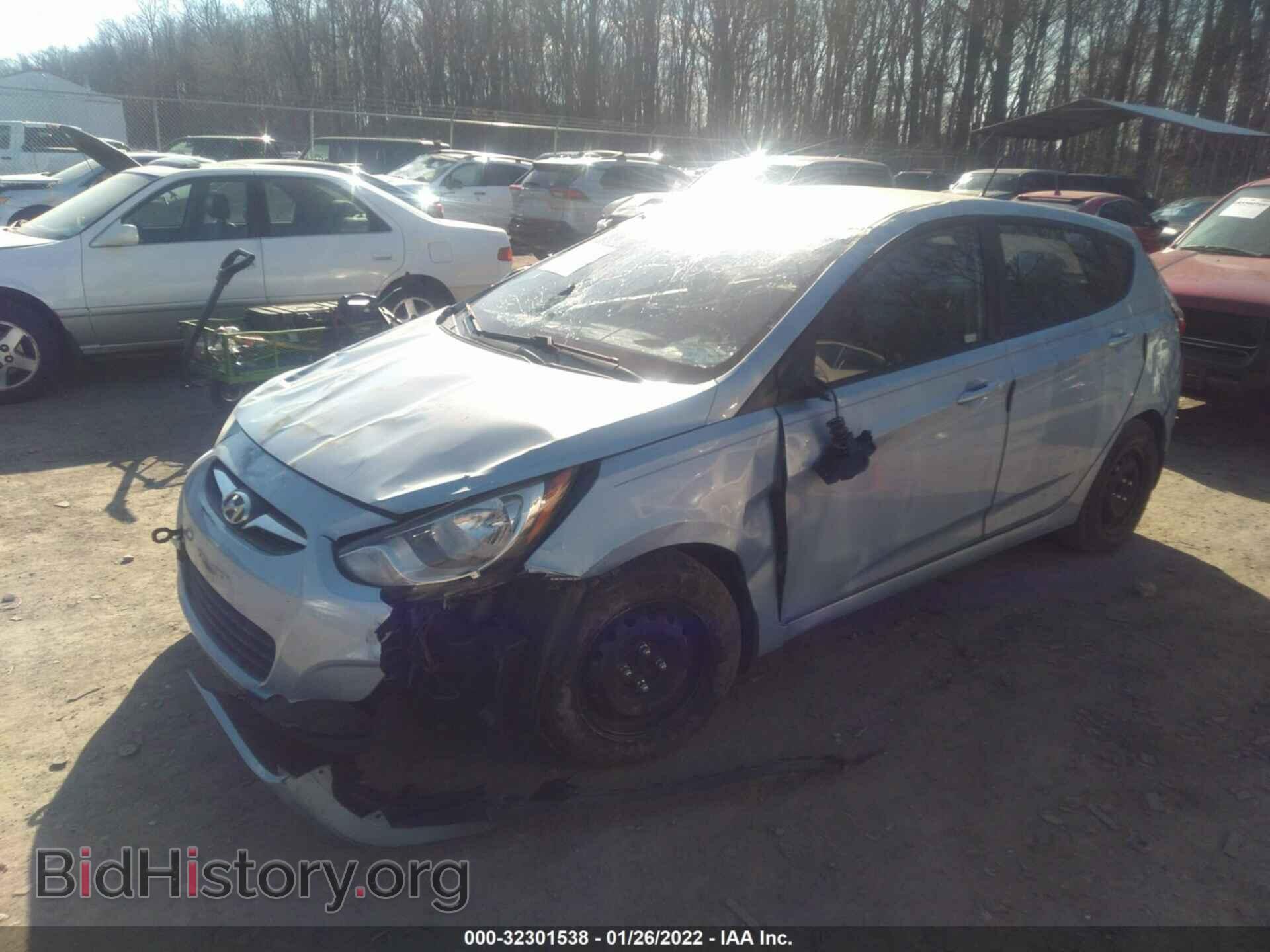 2013 HYUNDAI ACCENT - VIN: KMHCT5AEXDU128901 - Фото 2