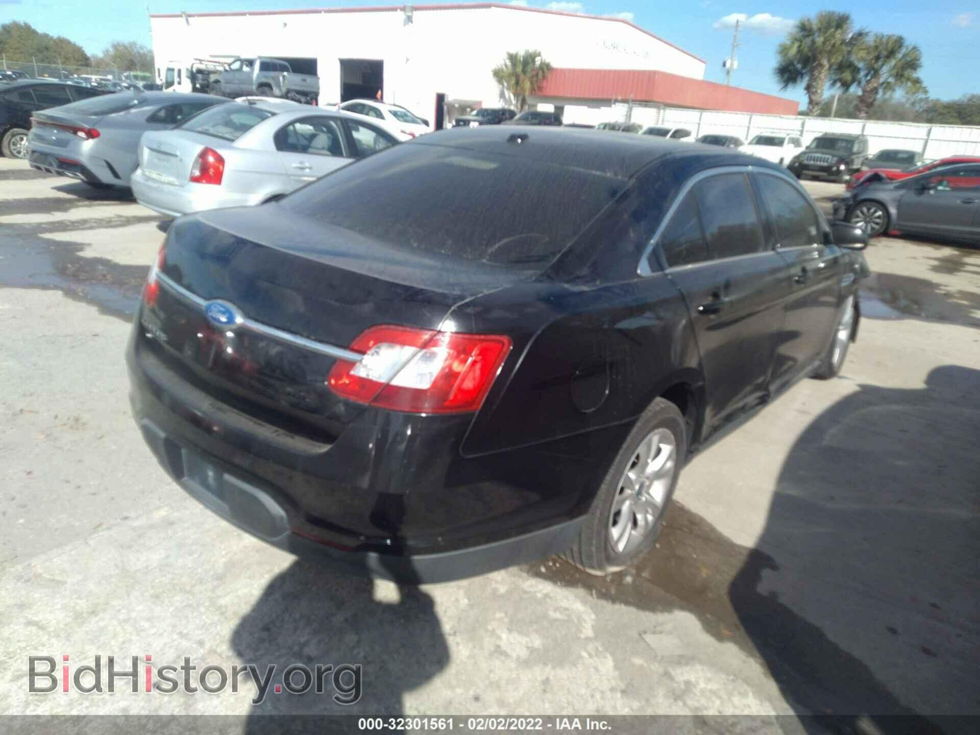2011 FORD TAURUS - VIN: 1FAHP2EW2BG160291 - Photo 4