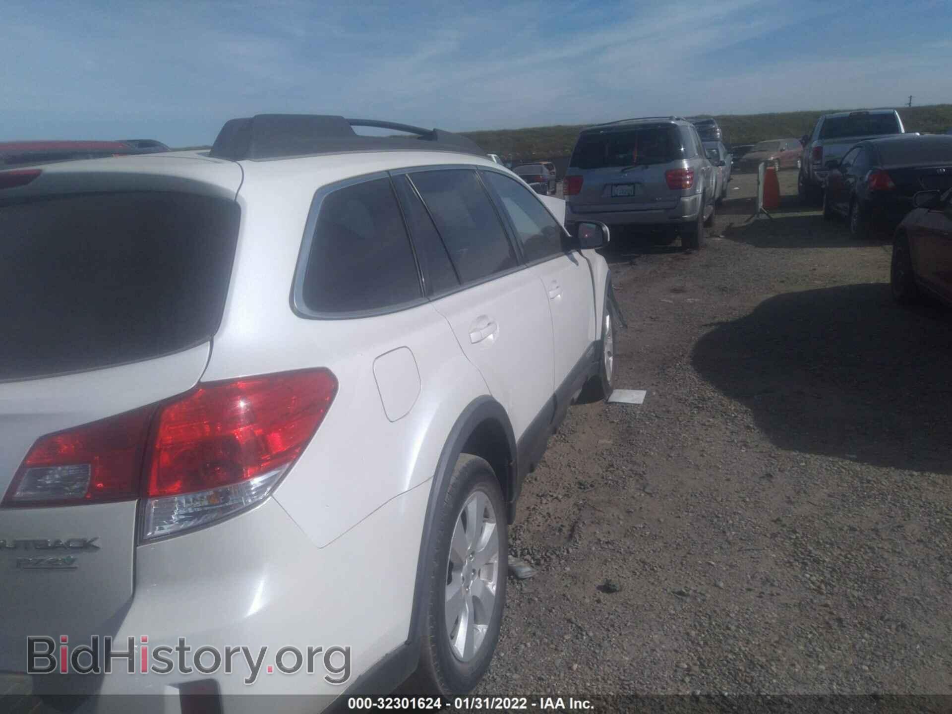 2012 SUBARU OUTBACK - VIN: 4S4BRBCC3C3225463 - Фото 4