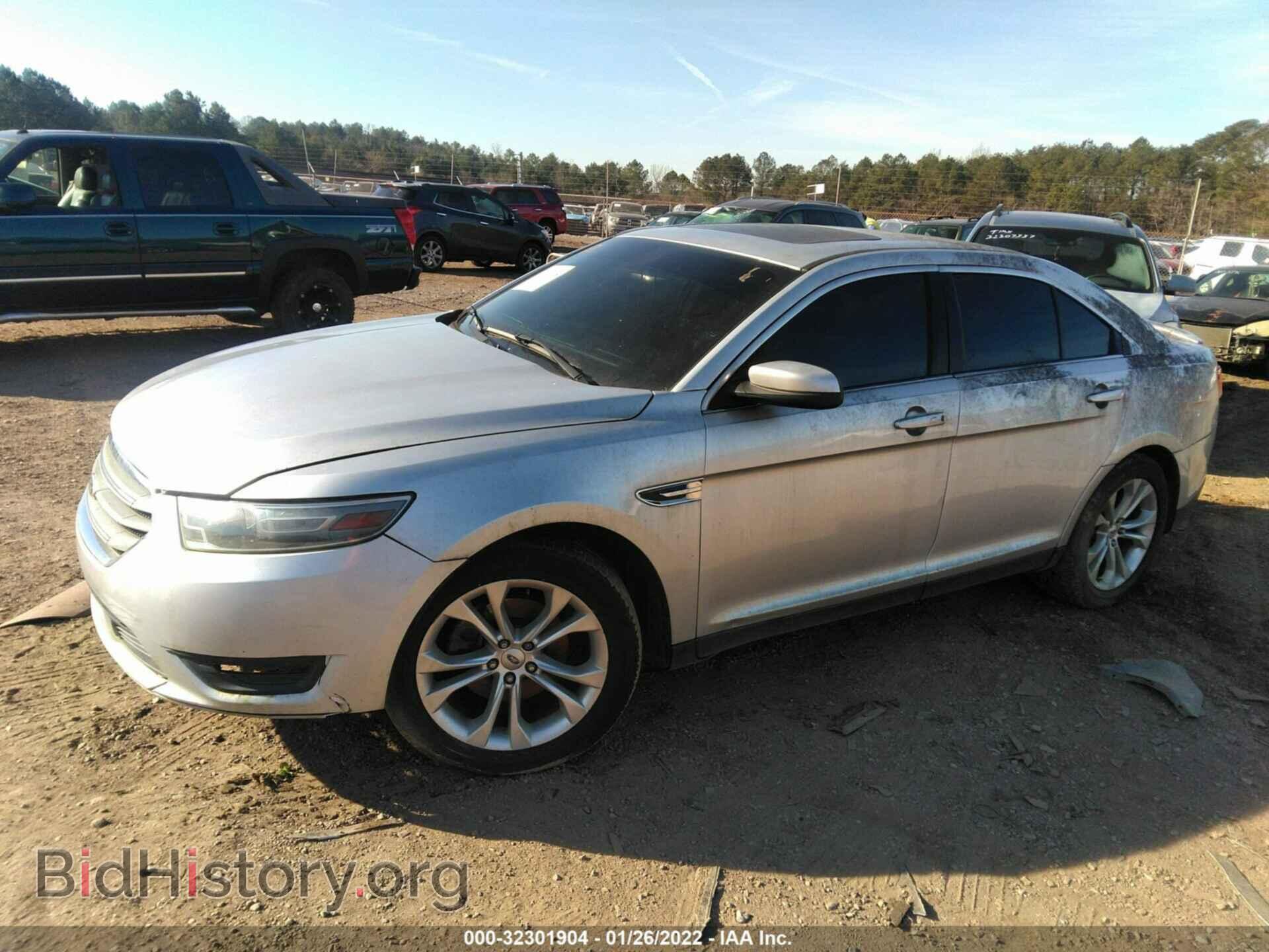 2013 FORD TAURUS - VIN: 1FAHP2E84DG127779 - Фото 2
