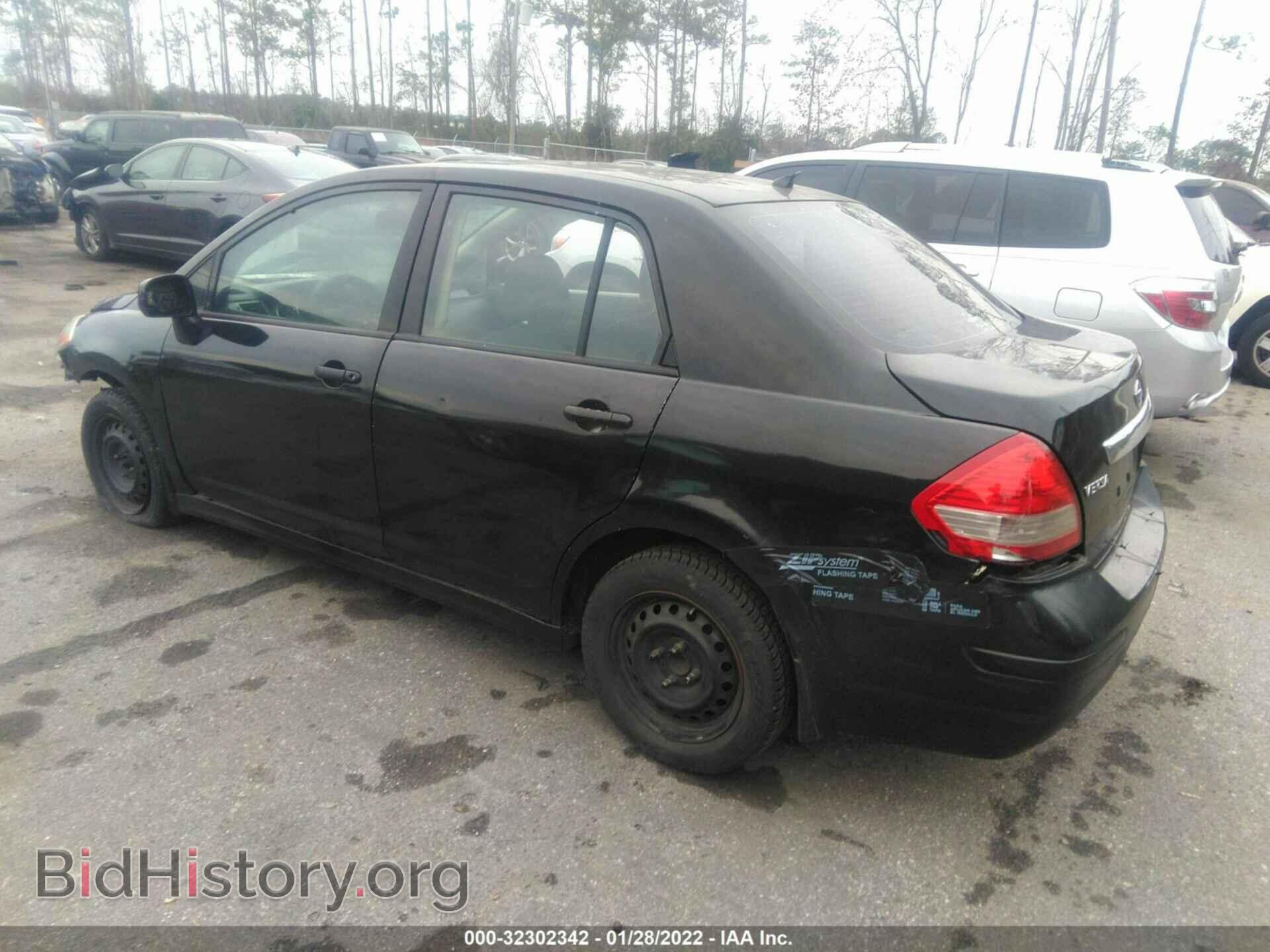 2011 NISSAN VERSA - VIN: 3N1BC1AP2BL368190 - Фото 3