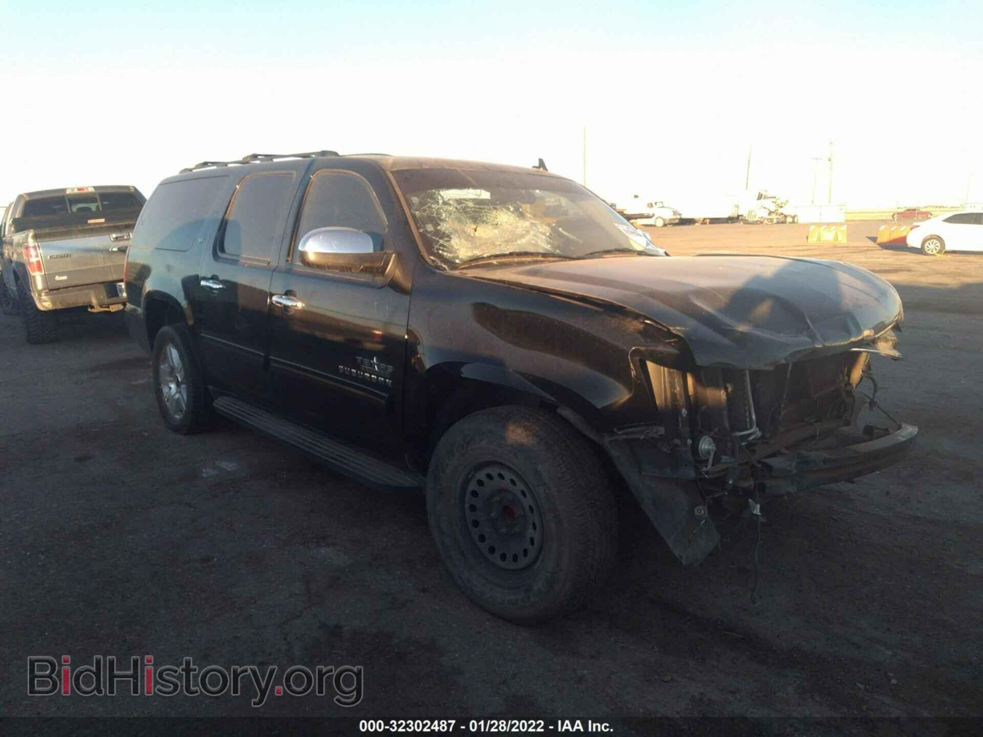 Фотография 1GNSCJE03BR392279 - CHEVROLET SUBURBAN 2011
