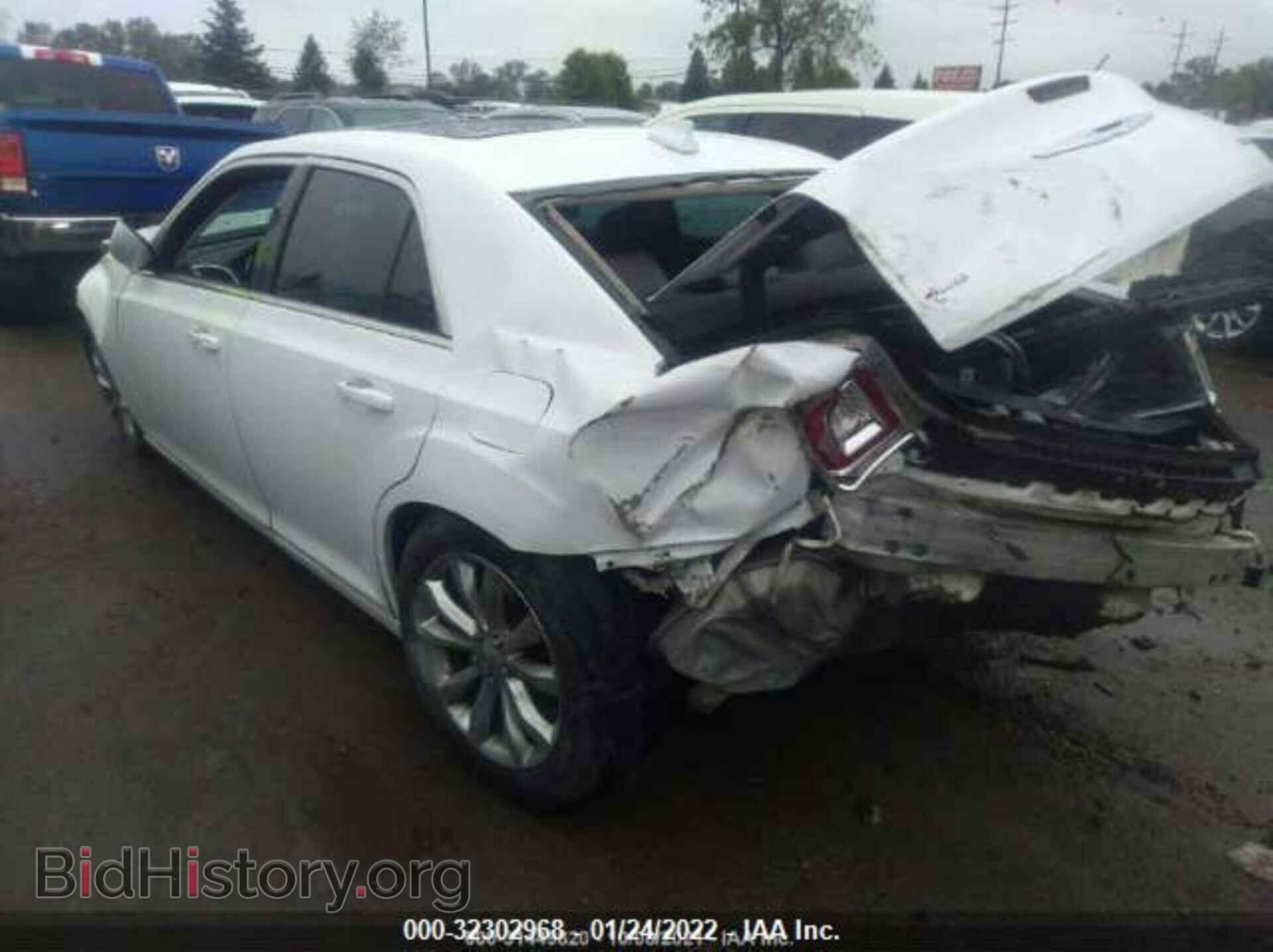 2015 CHRYSLER 300 - VIN: 2C3CCARG0FH849435 - Фото 3