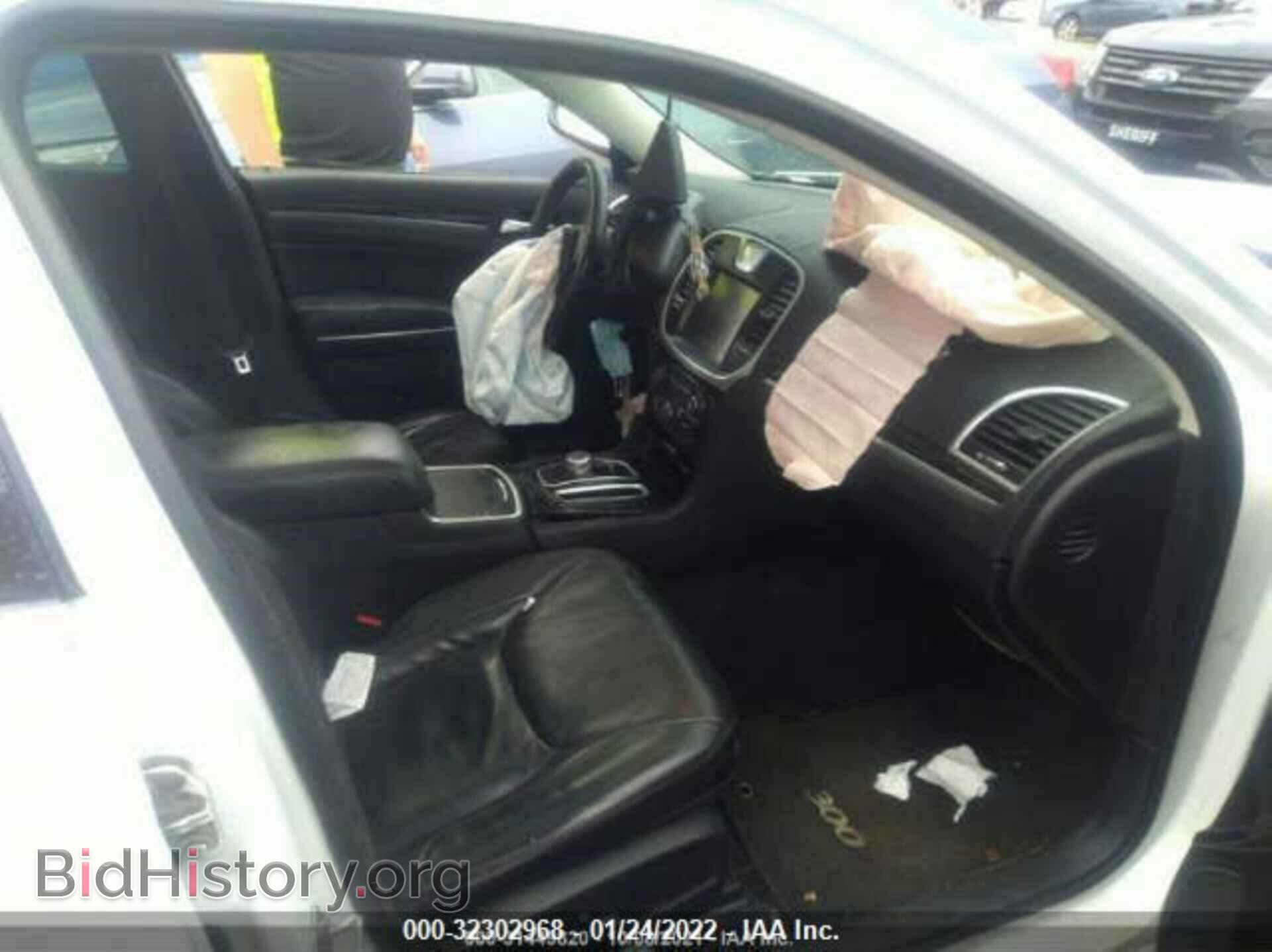 2015 CHRYSLER 300 - VIN: 2C3CCARG0FH849435 - Фото 5