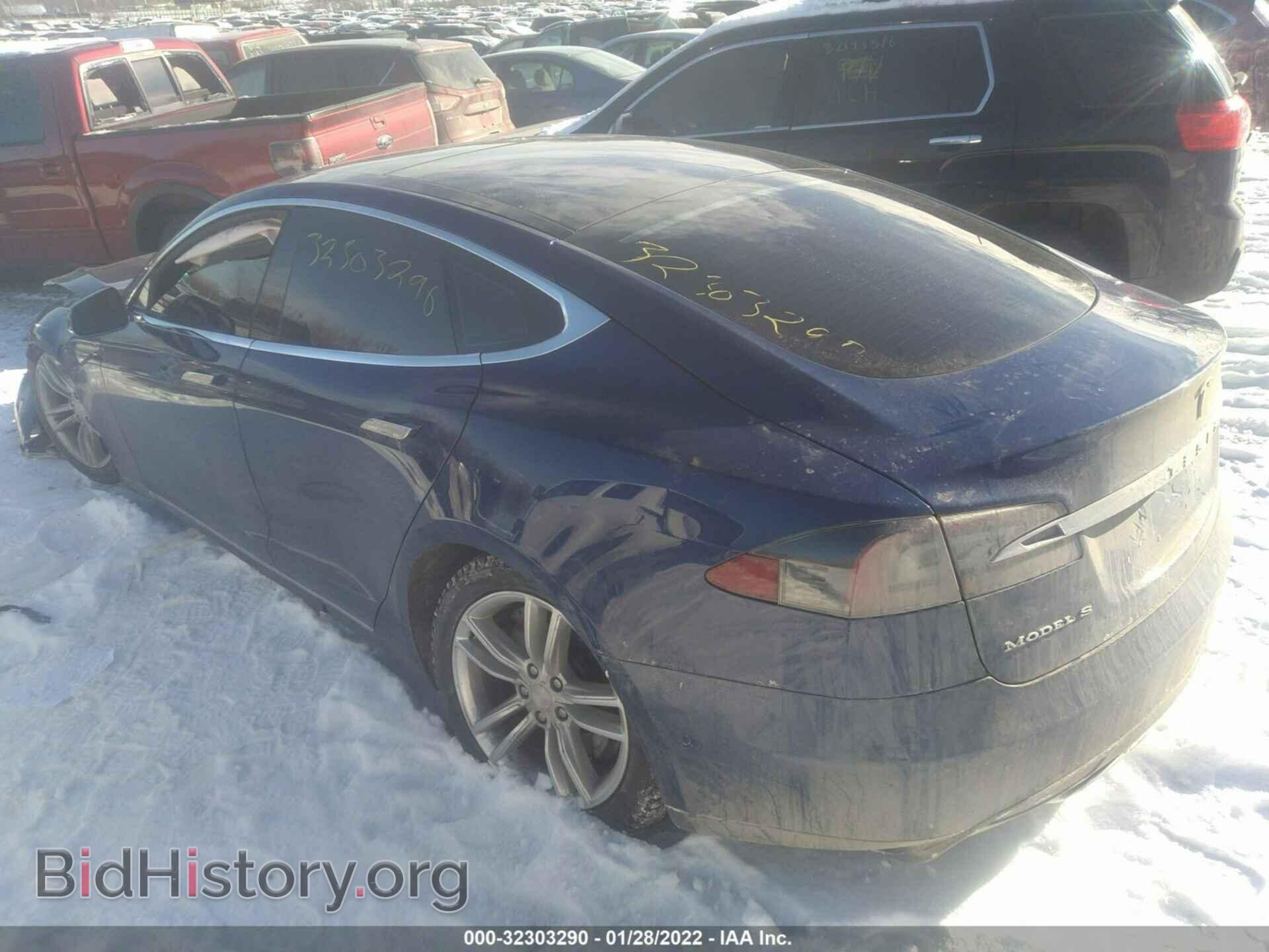 2015 TESLA MODEL S - VIN: 5YJSA1E25FF117945 - Фото 3