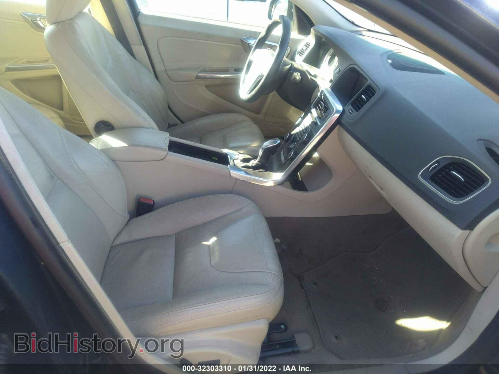 2013 VOLVO S60 - VIN: YV1612FH8D1216415 - Фото 5