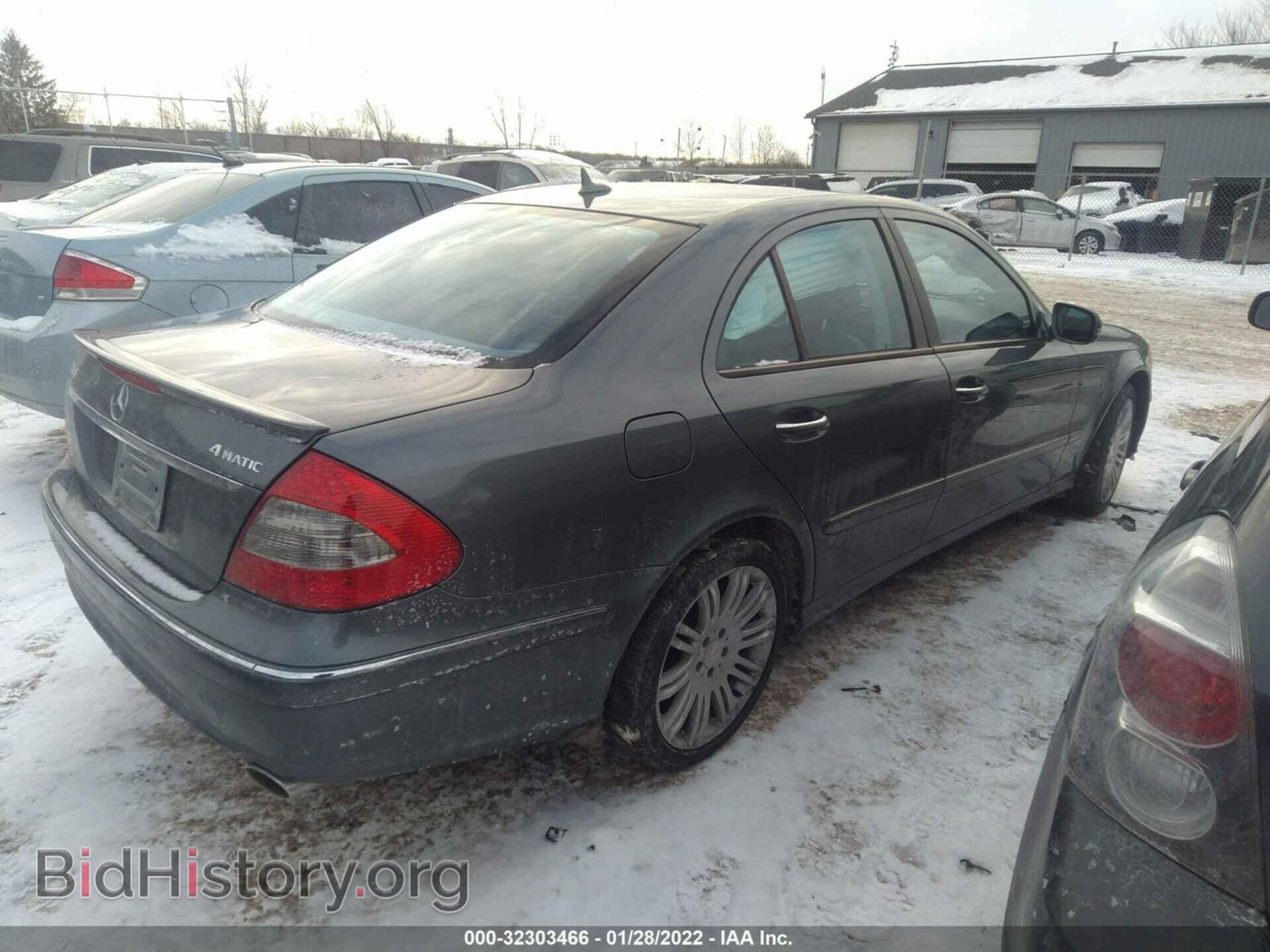 2007 MERCEDES-BENZ E-CLASS - VIN: WDBUF87XX7B150244 - Фото 4