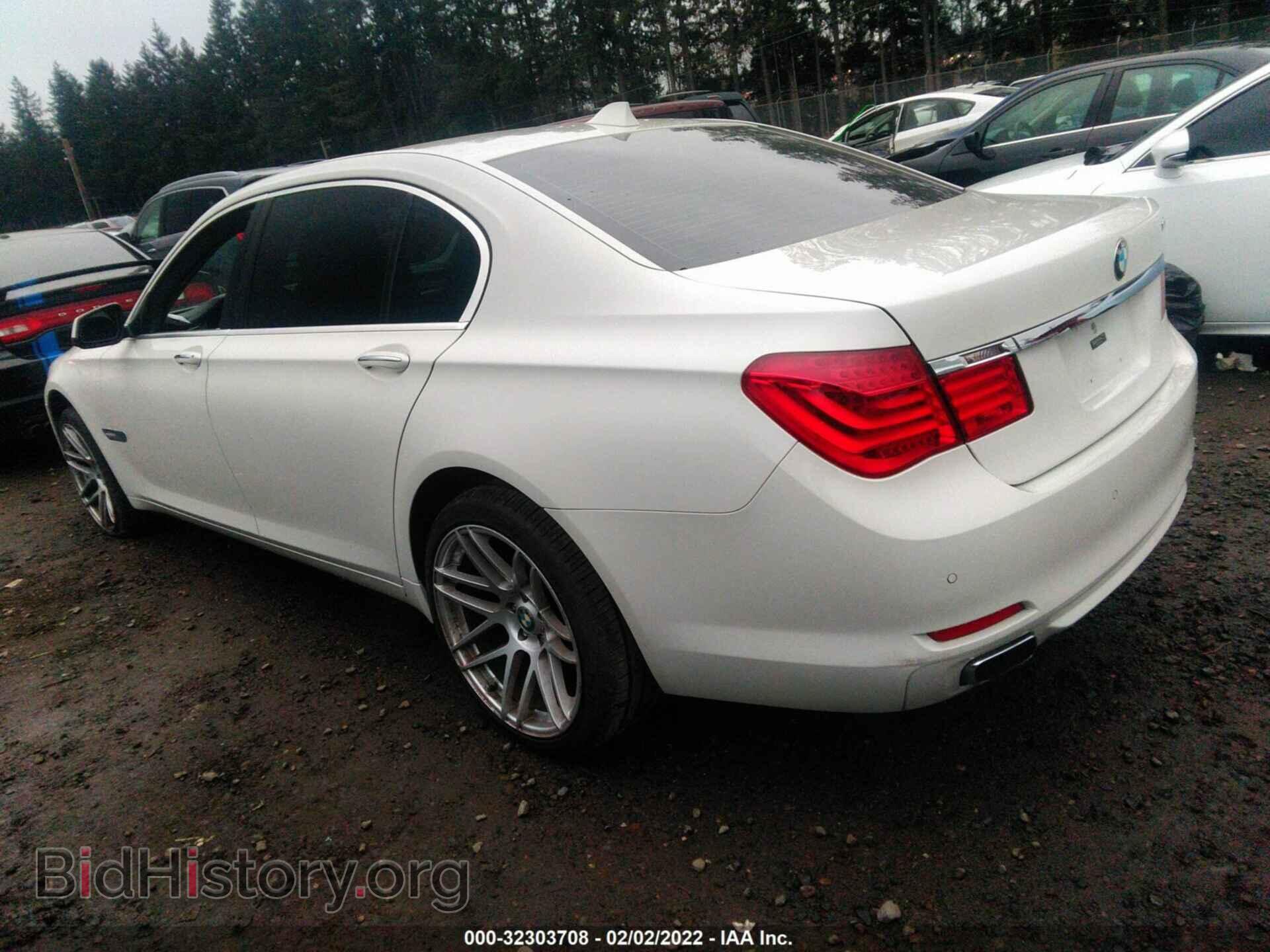 2012 BMW 7 SERIES - VIN: WBAKB4C50CC576253 - Фото 3