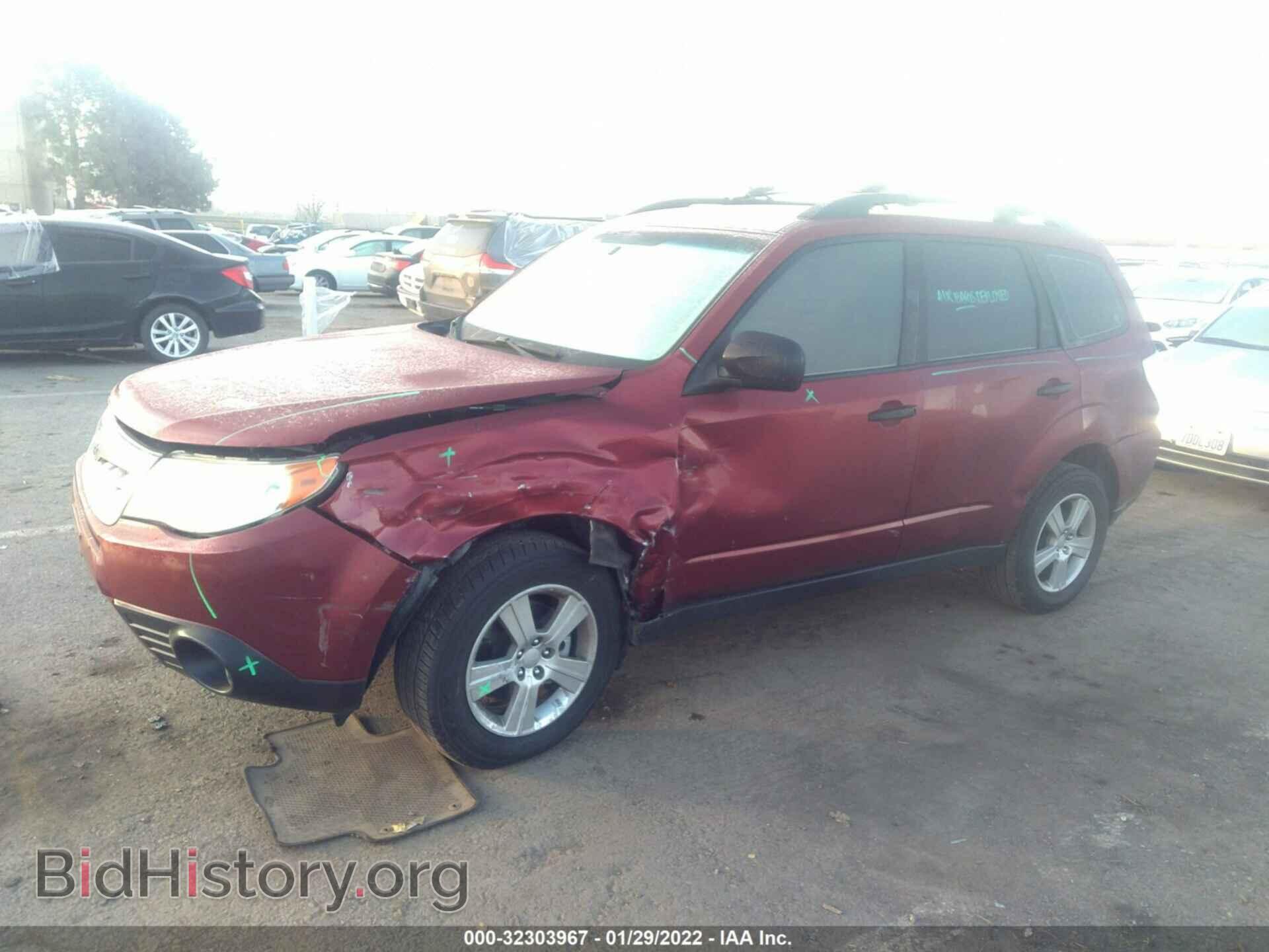2011 SUBARU FORESTER - VIN: JF2SHABC4BH713844 - Фото 2