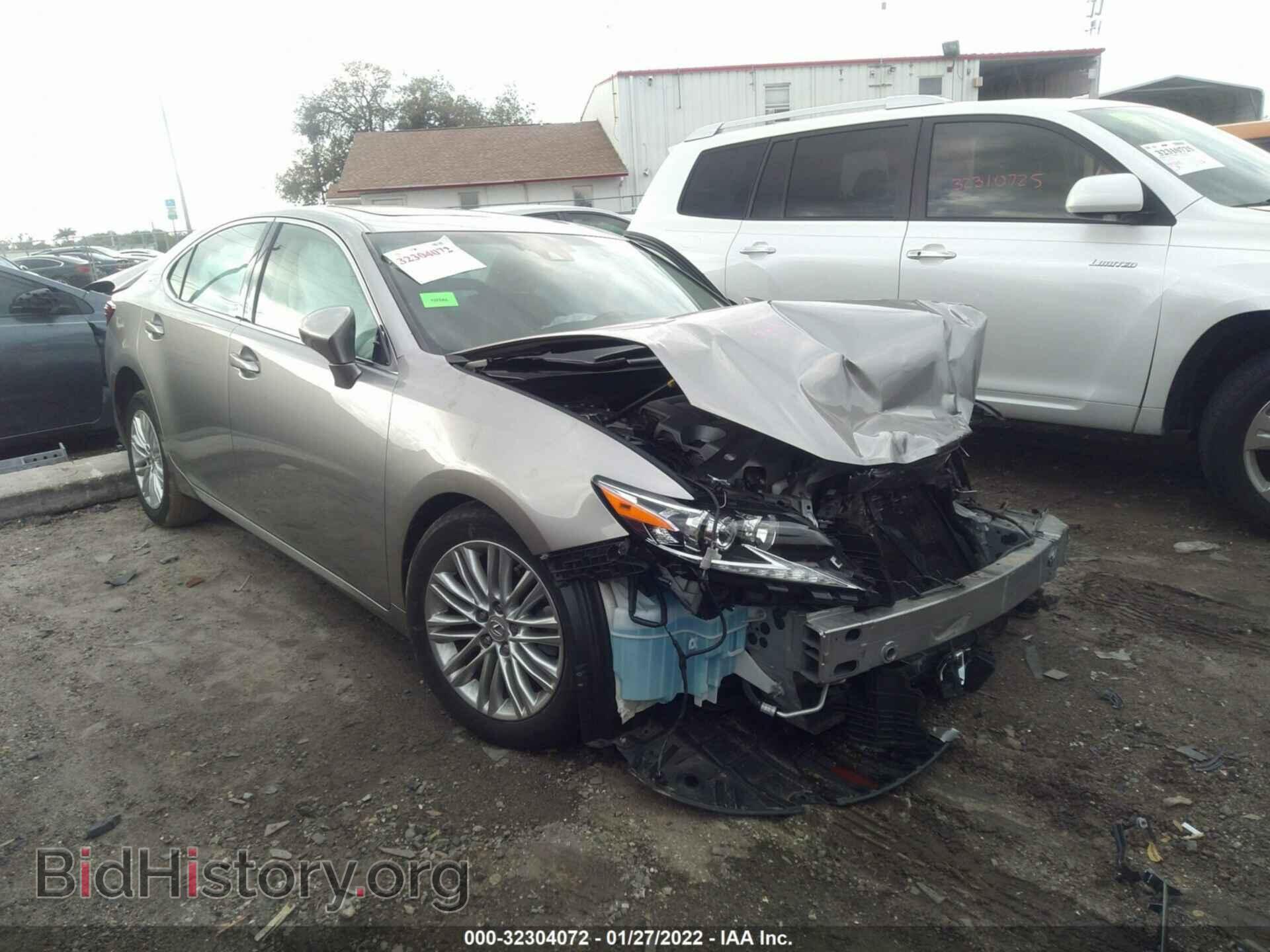 Photo JTHBK1GG2H2251757 - LEXUS ES 2017
