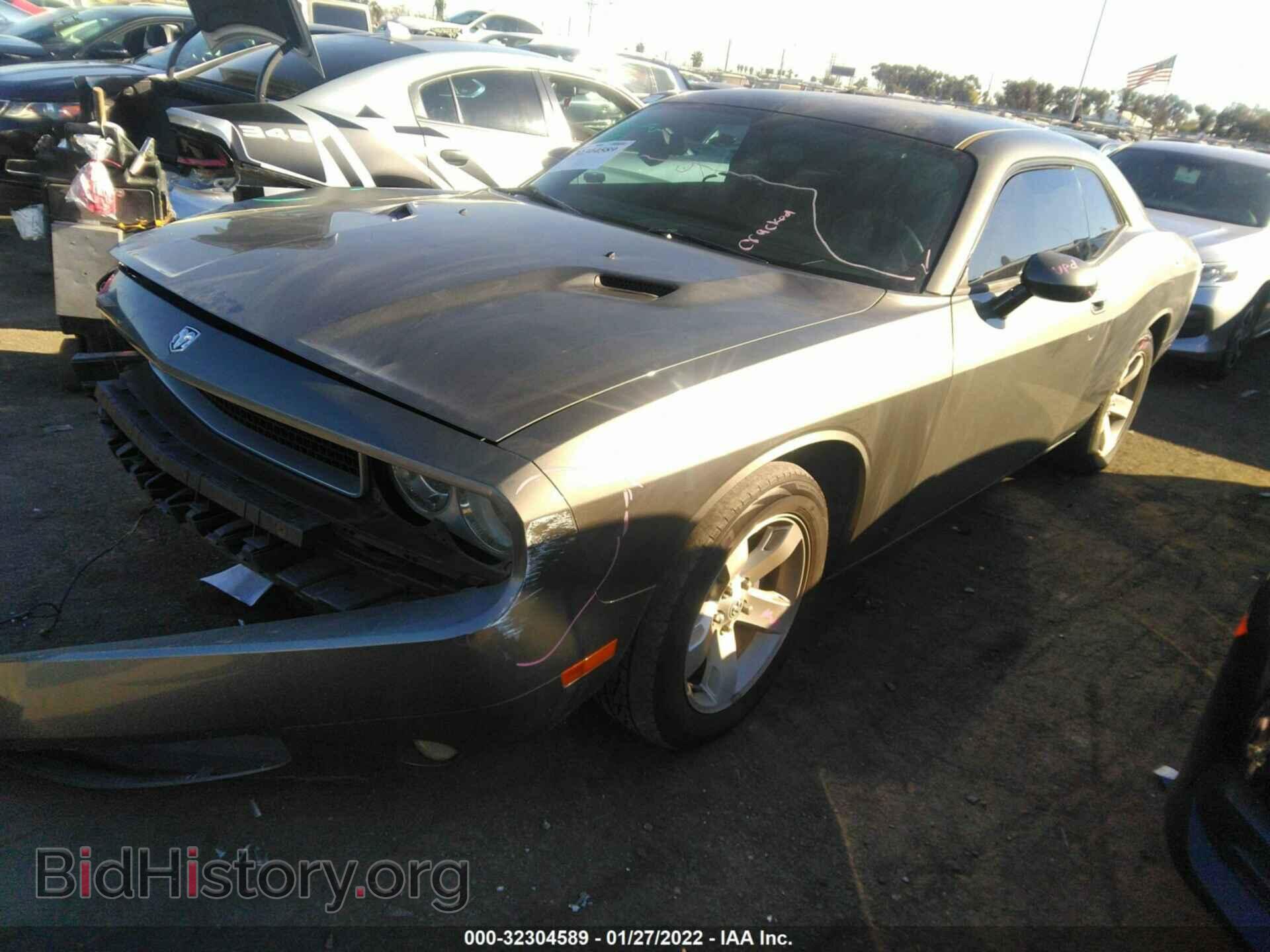 2010 DODGE CHALLENGER - VIN: 2B3CJ4DV8AH102927 - Фото 2