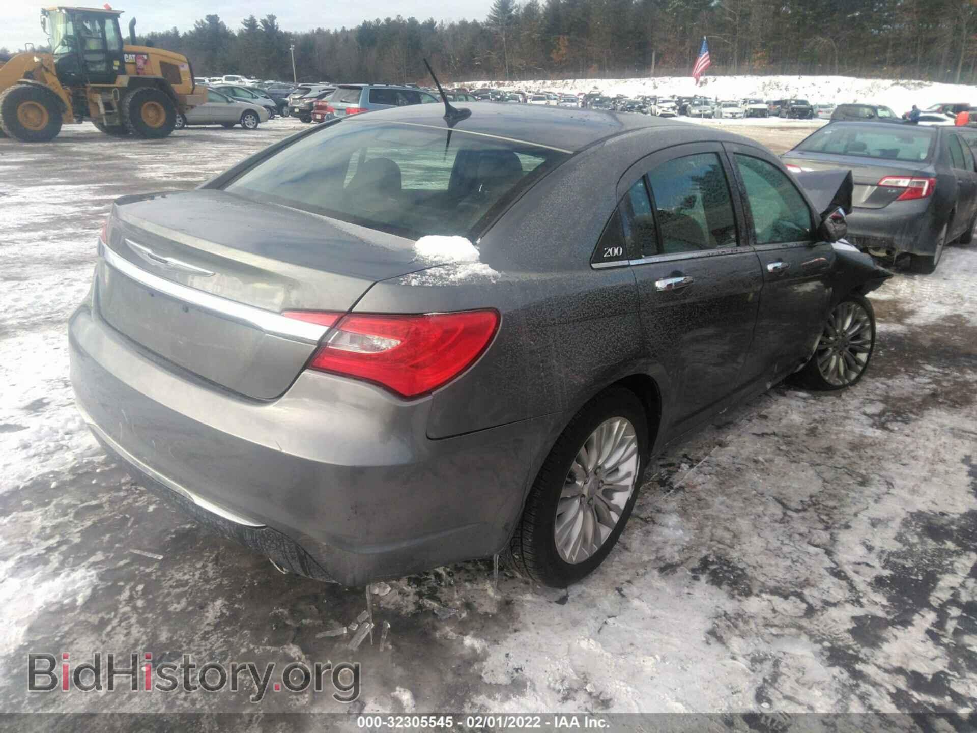 2012 CHRYSLER 200 - VIN: 1C3CCBCG2CN184863 - Фото 4