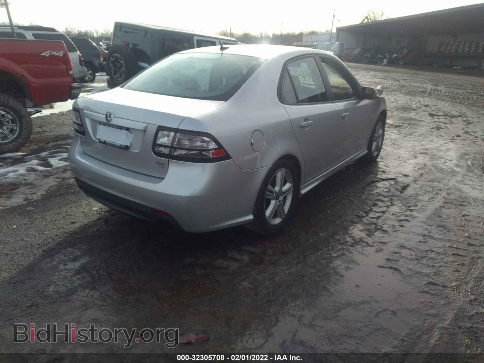 2011 SAAB 9-3 - VIN: YS3FA4BY9B1302040 - Фото 4