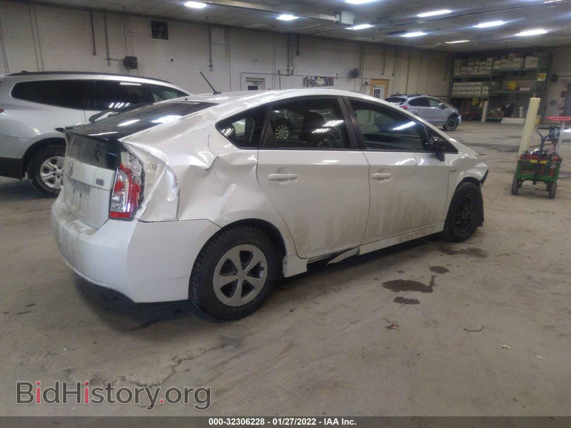 2014 TOYOTA PRIUS - VIN: JTDKN3DU4E1757946 - Фото 4