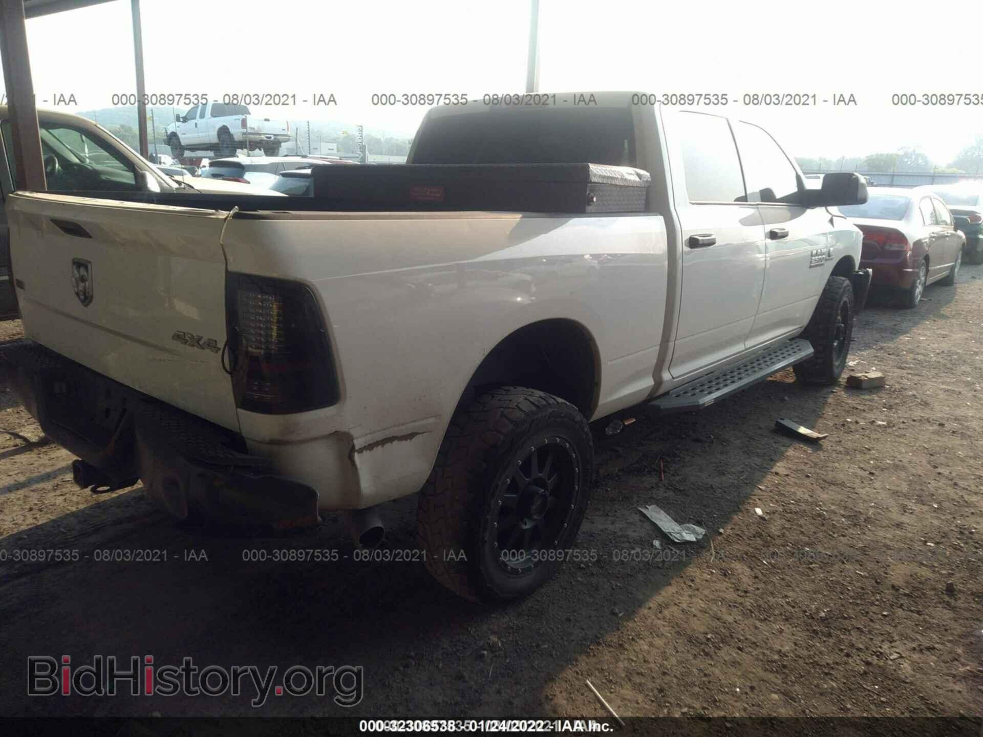2017 RAM 2500 - VIN: 3C6UR5CL8HG767801 - Фото 4