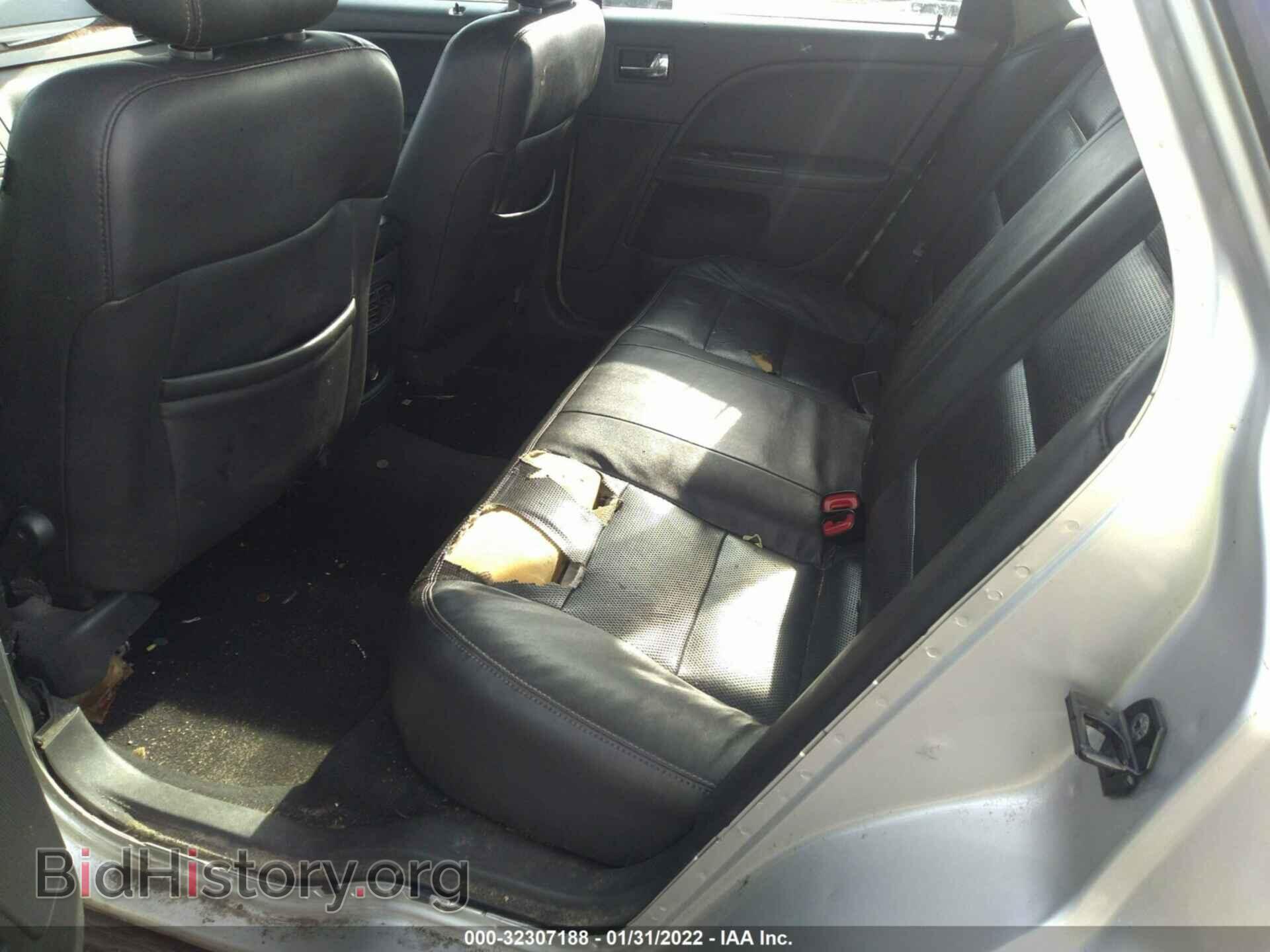 2008 FORD TAURUS - VIN: 1FAHP25WX8G175355 - Фото 8
