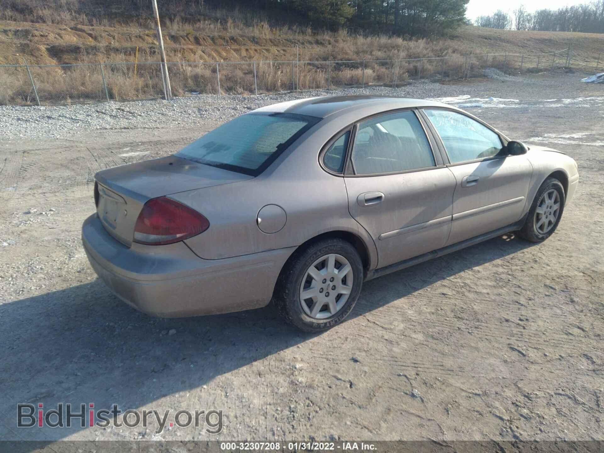 2006 FORD TAURUS - VIN: 1FAFP53U96A115836 - Фото 4