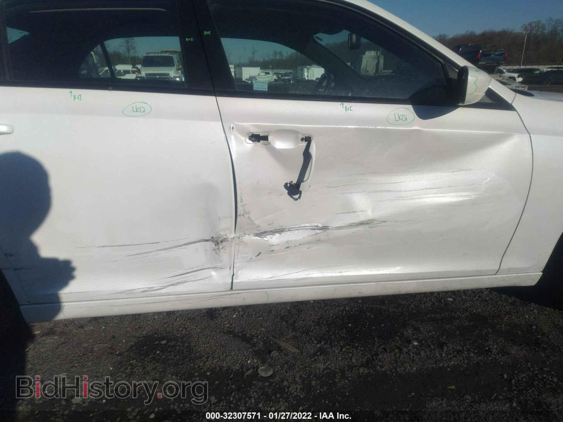 2014 CHRYSLER 300 - VIN: 2C3CCAGG4EH384773 - Фото 6