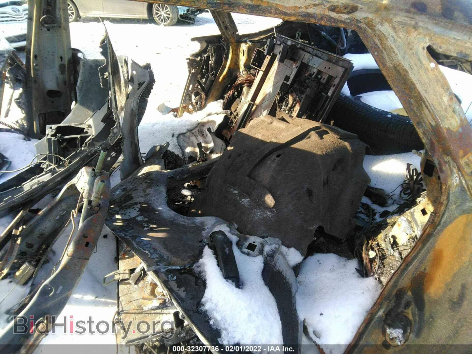 2012 AUDI A7 - VIN: WAUYGAFCXCN050043 - Фото 8