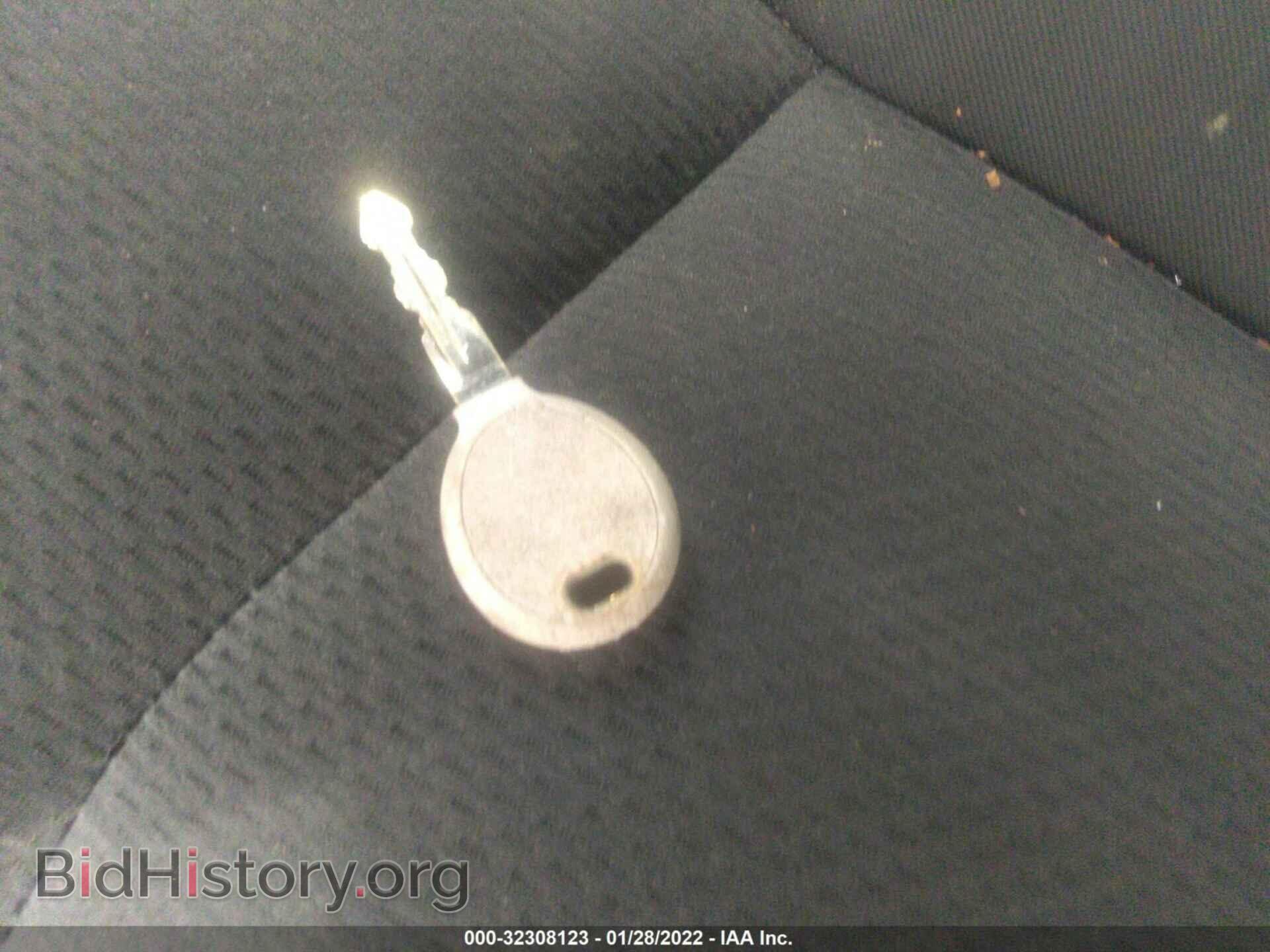 2012 CHRYSLER 200 - VIN: 1C3CCBBB4CN127179 - Фото 11