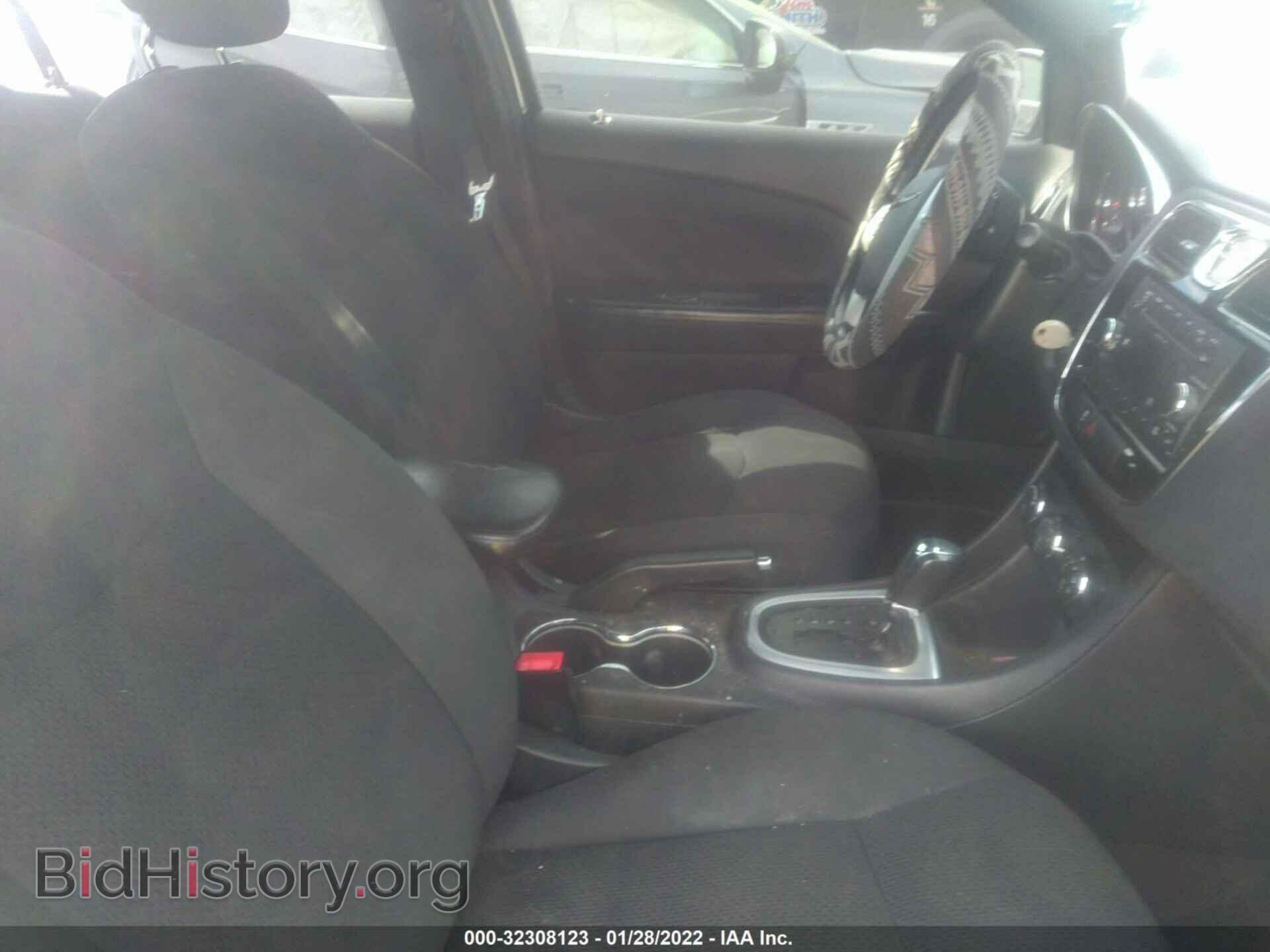 2012 CHRYSLER 200 - VIN: 1C3CCBBB4CN127179 - Фото 5
