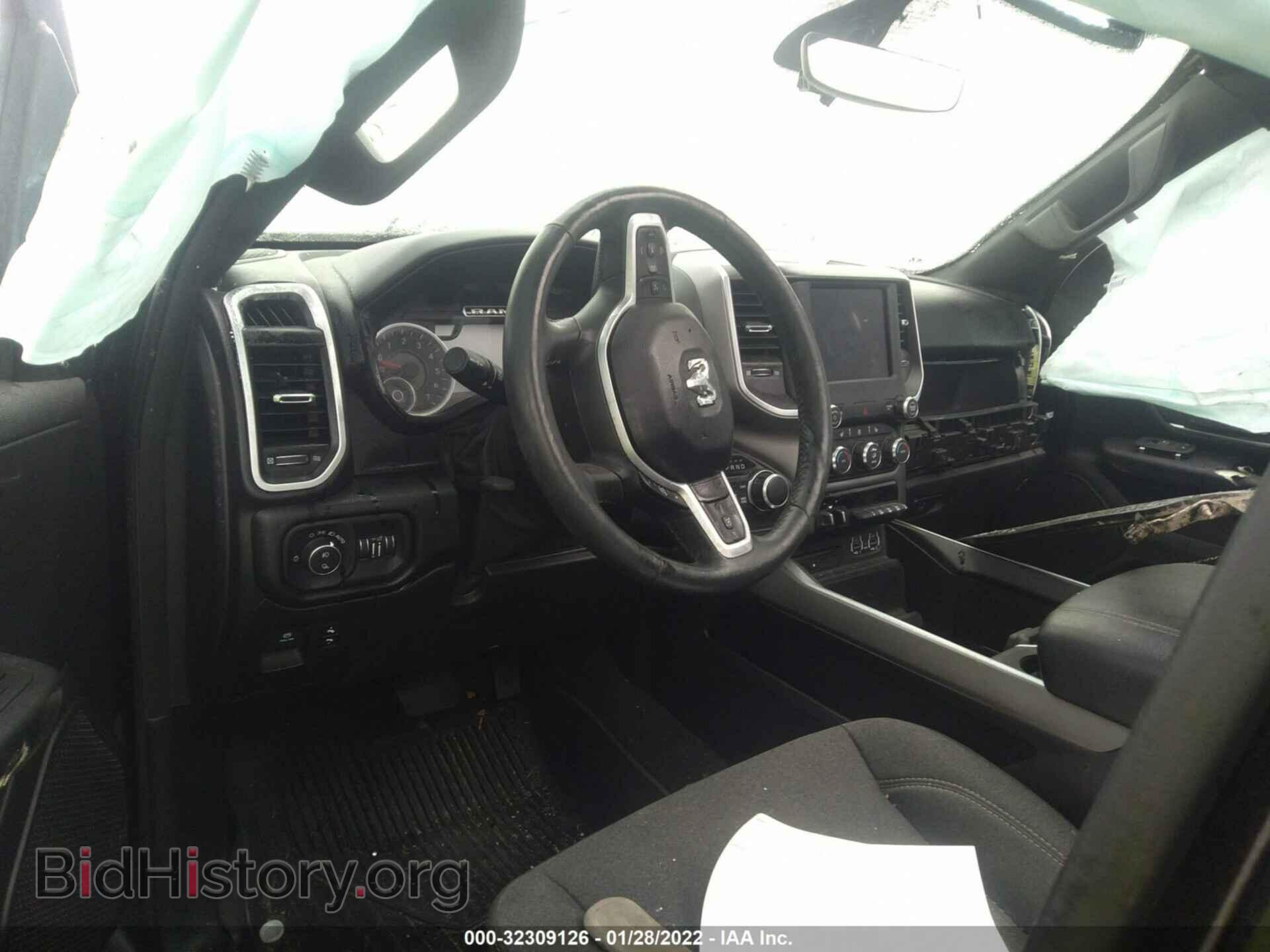 2019 RAM 1500 - VIN: 1C6SRFFT8KN803705 - Фото 5