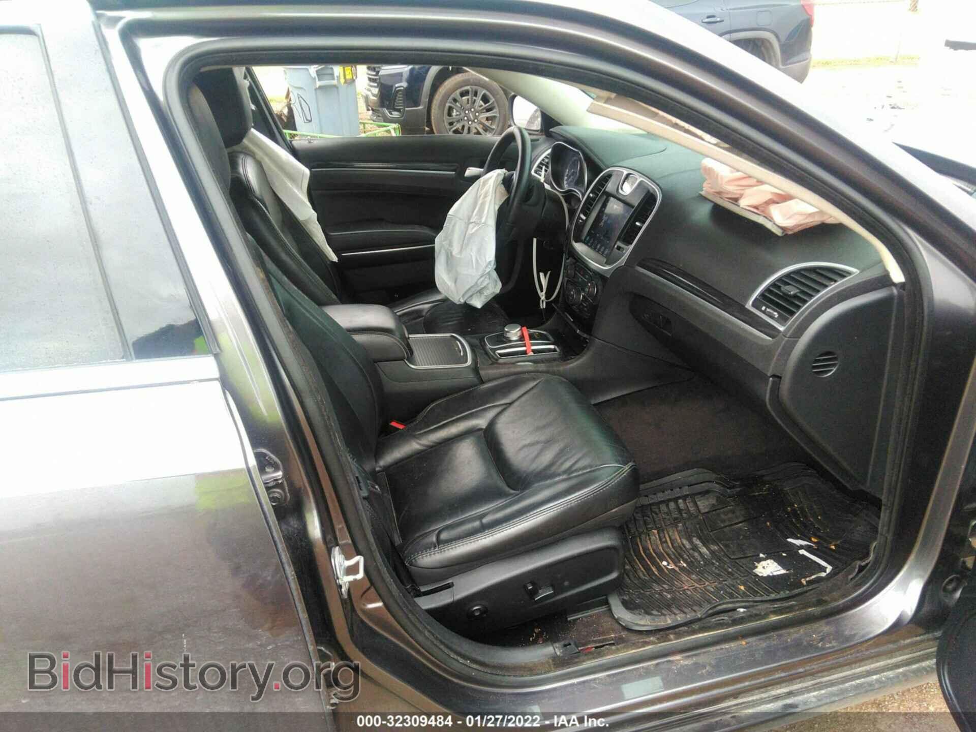 2017 CHRYSLER 300 - VIN: 2C3CCAAG9HH662225 - Фото 5