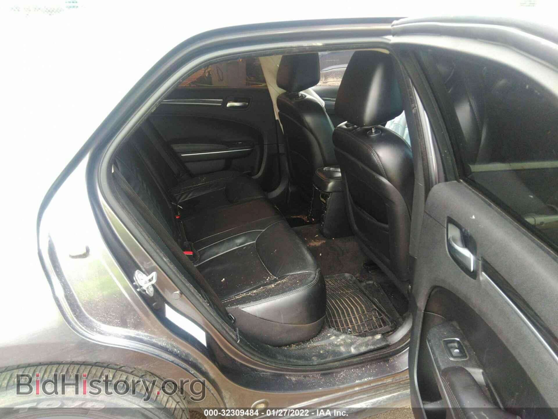 2017 CHRYSLER 300 - VIN: 2C3CCAAG9HH662225 - Фото 8