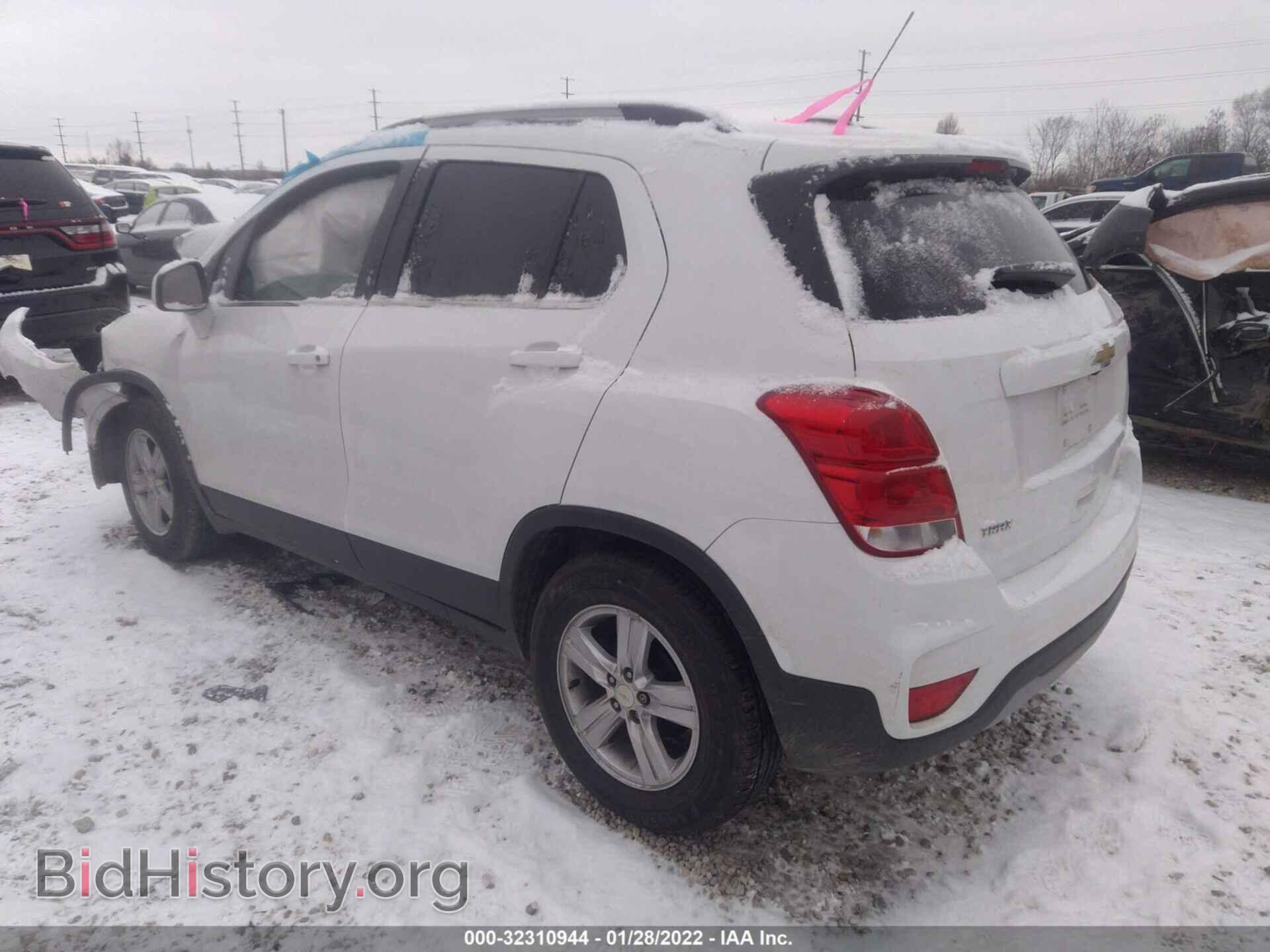 2020 CHEVROLET TRAX - VIN: 3GNCJLSB4LL340762 - Фото 3