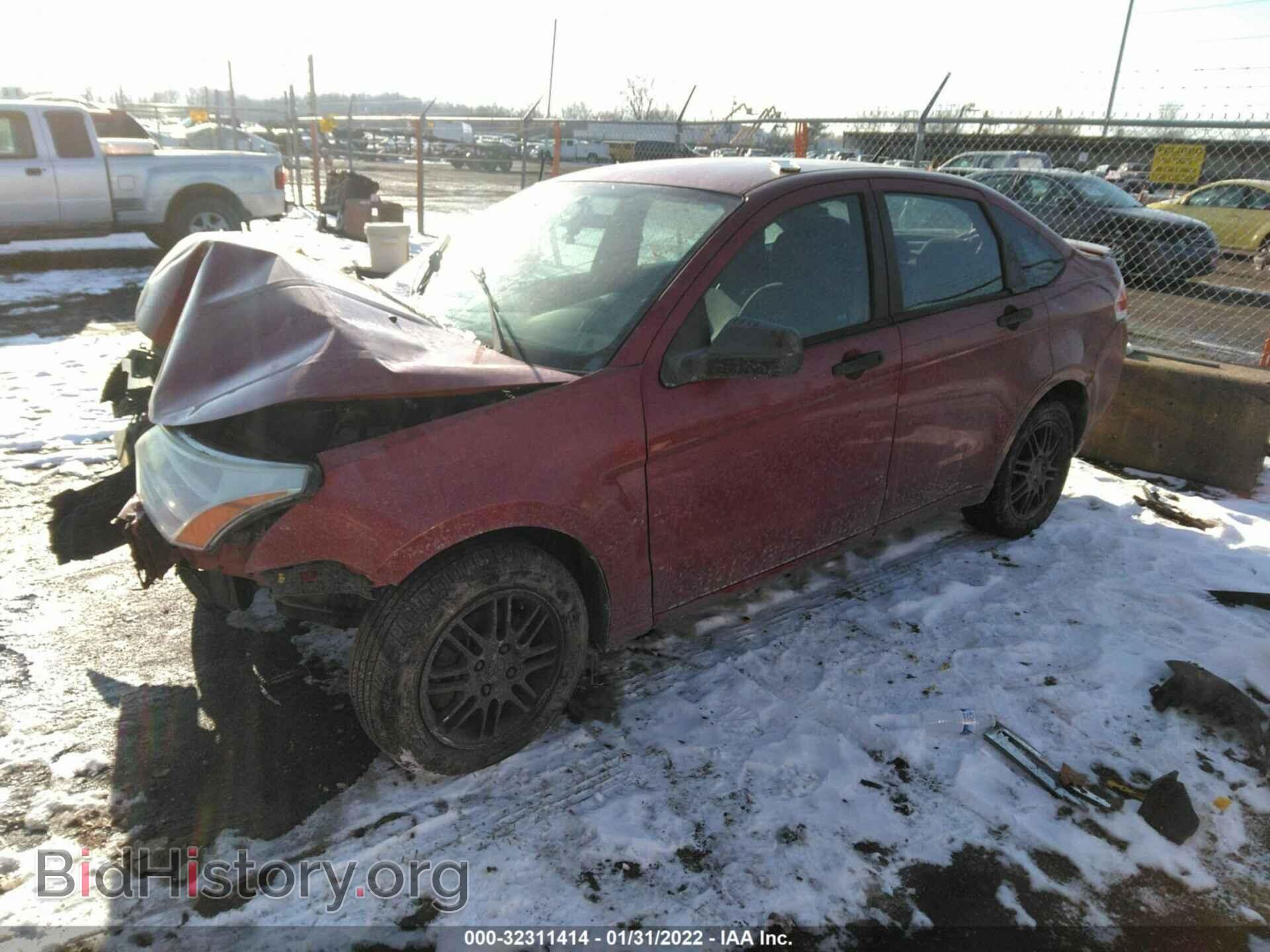 2011 FORD FOCUS - VIN: 1FAHP3FN8BW177436 - Фото 2