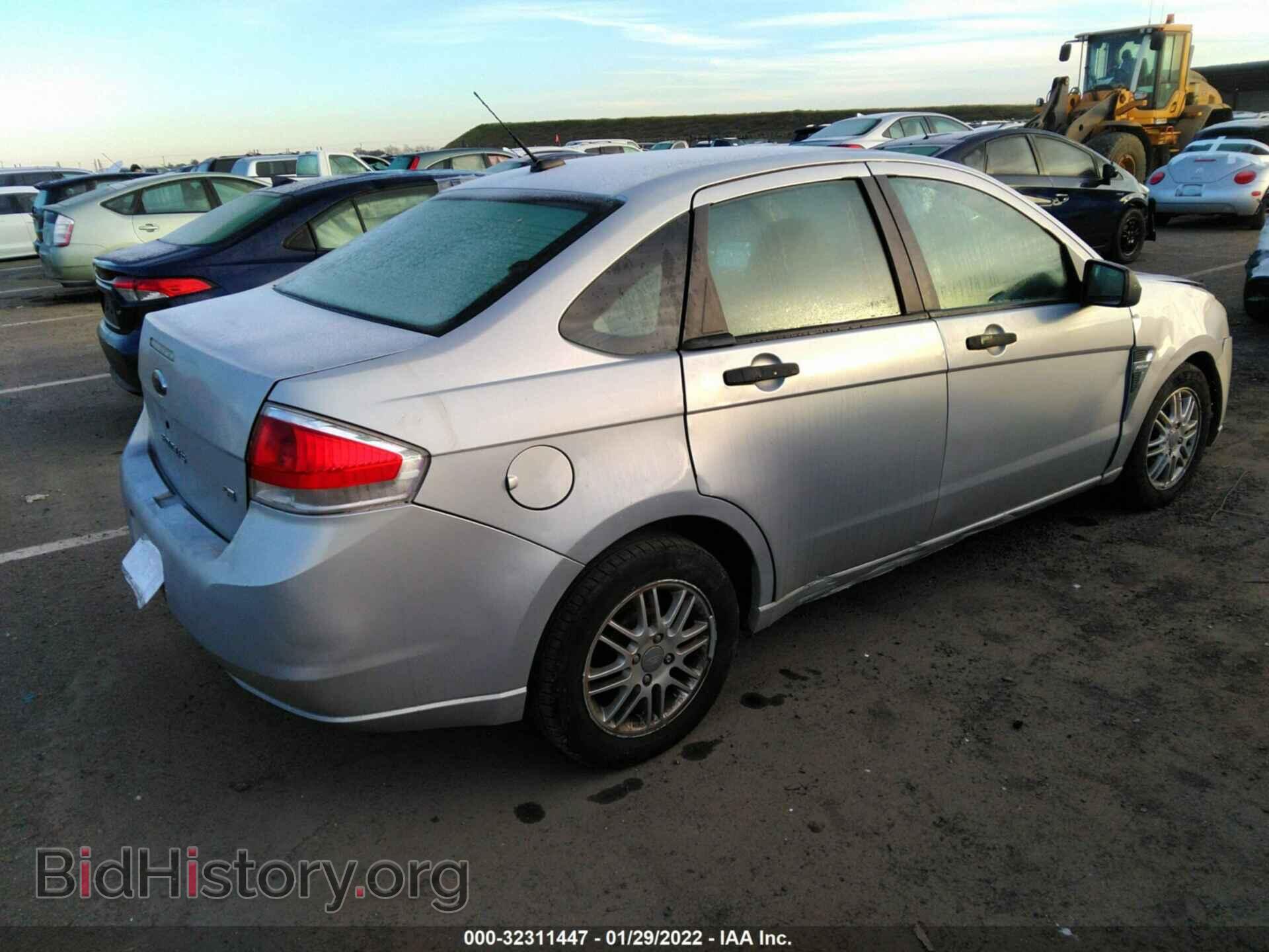 2008 FORD FOCUS - VIN: 1FAHP35N18W215261 - Фото 4