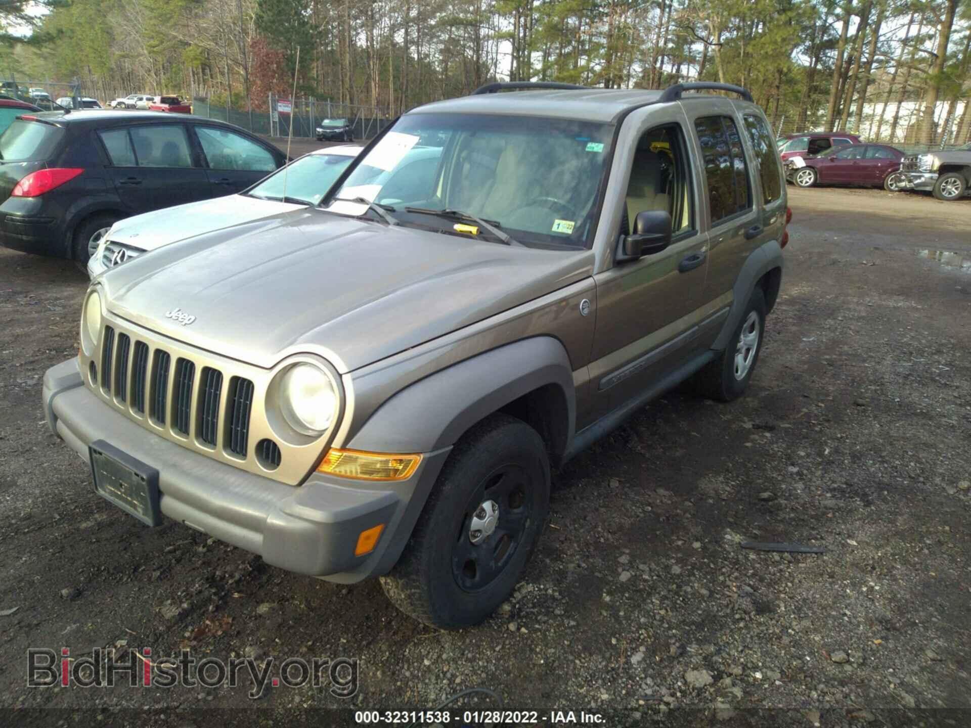 2006 JEEP LIBERTY - VIN: 1J4GL48K76W163473 - Фото 2