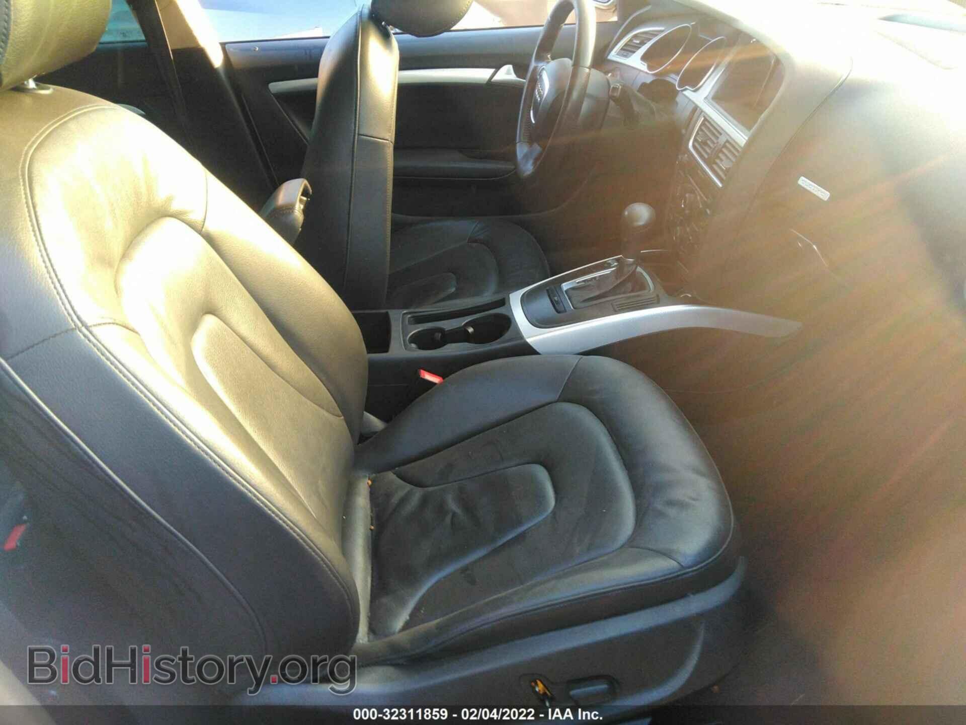 2011 AUDI A5 - VIN: WAUCFAFR5BA033755 - Фото 5