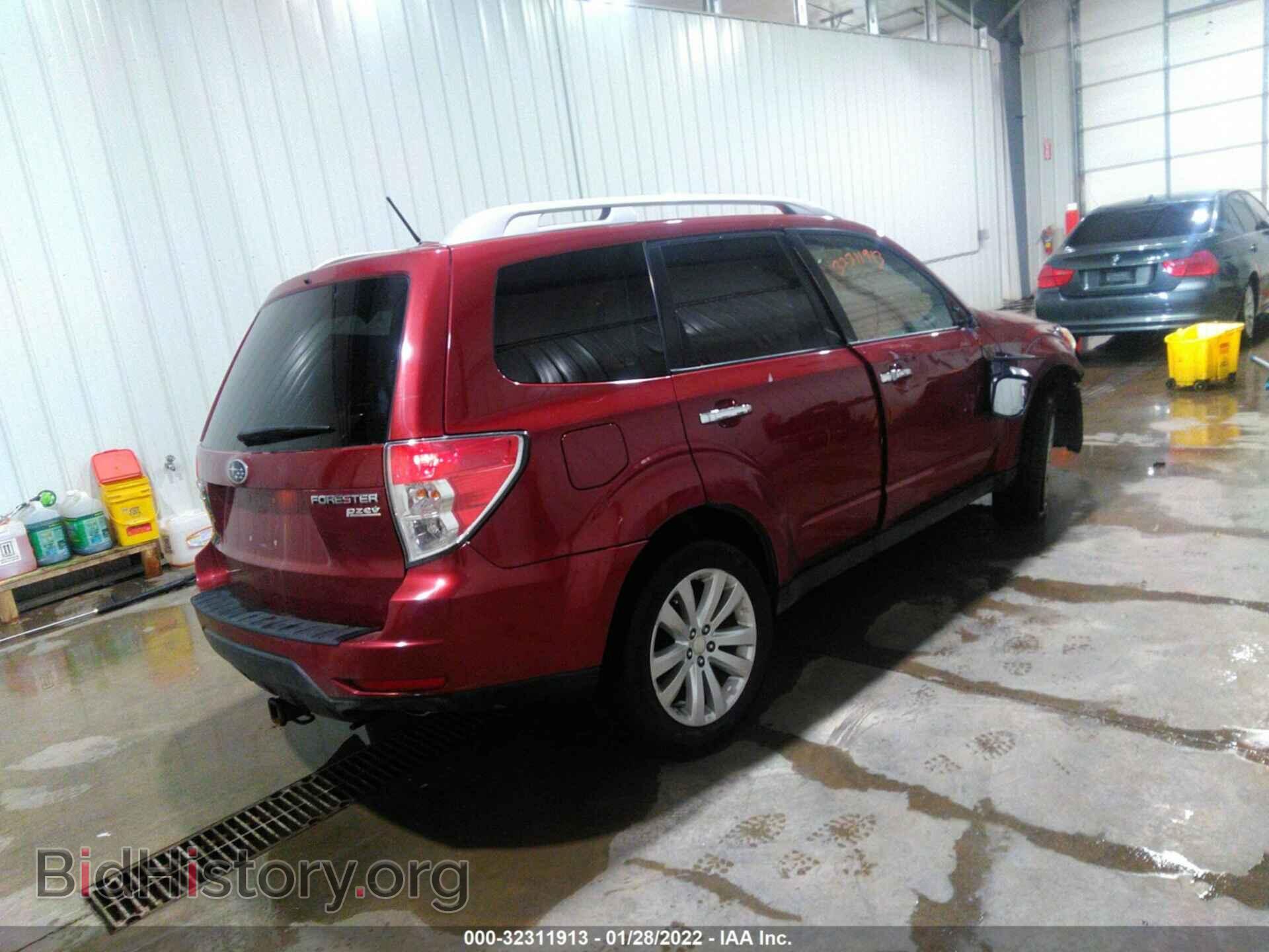 2011 SUBARU FORESTER - VIN: JF2SHAHC8BH738477 - Фото 4