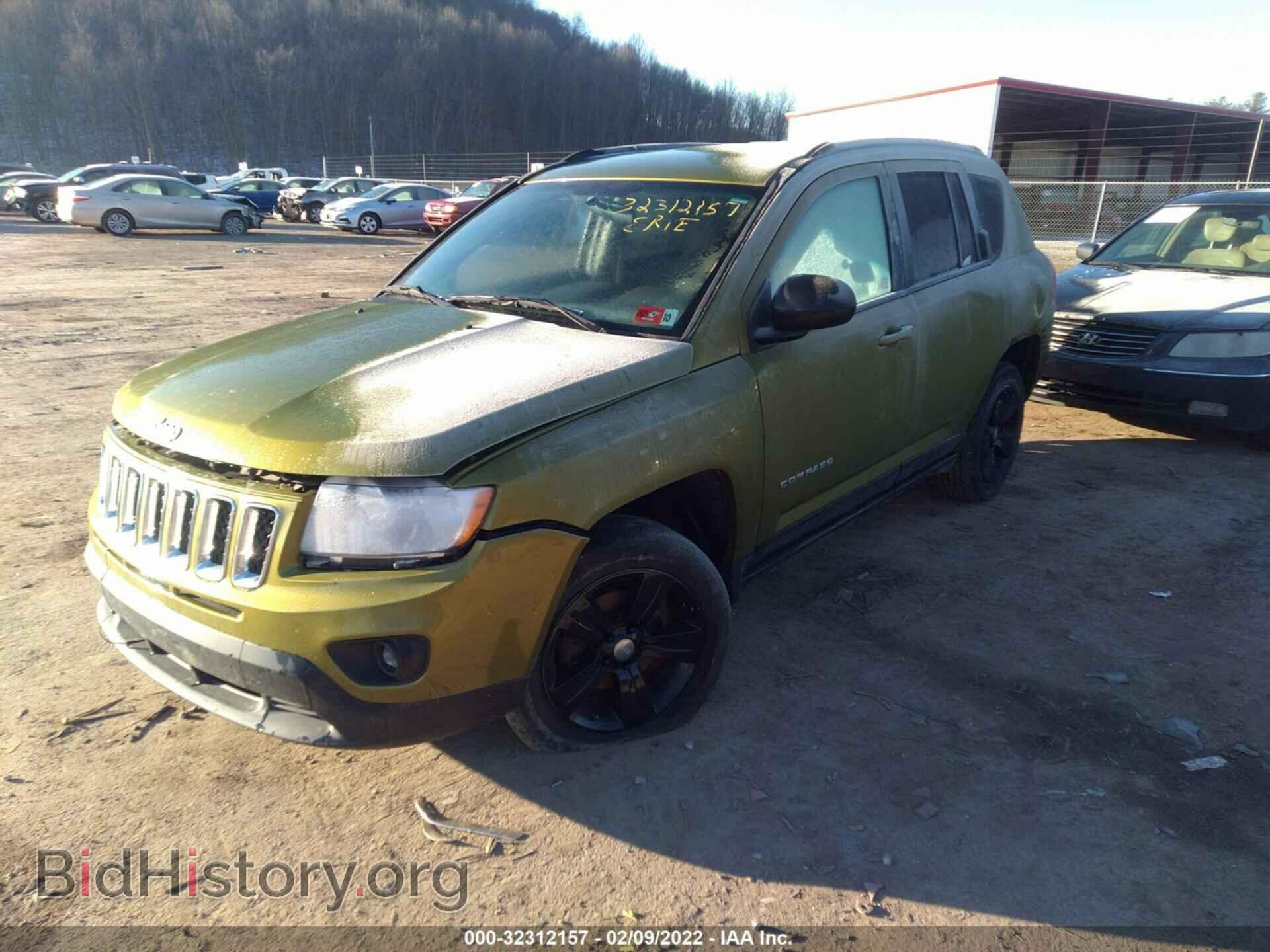 2012 JEEP COMPASS - VIN: 1C4NJDEB1CD575130 - Photo 2