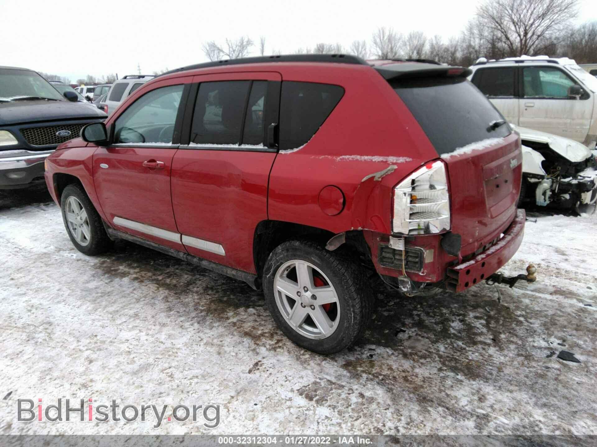 2010 JEEP COMPASS - VIN: 1J4NT1FB7AD676977 - Photo 3