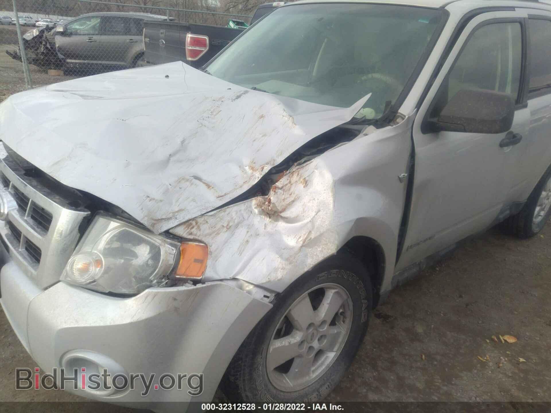 2008 FORD ESCAPE - VIN: 1FMCU93148KD56389 - Фото 6