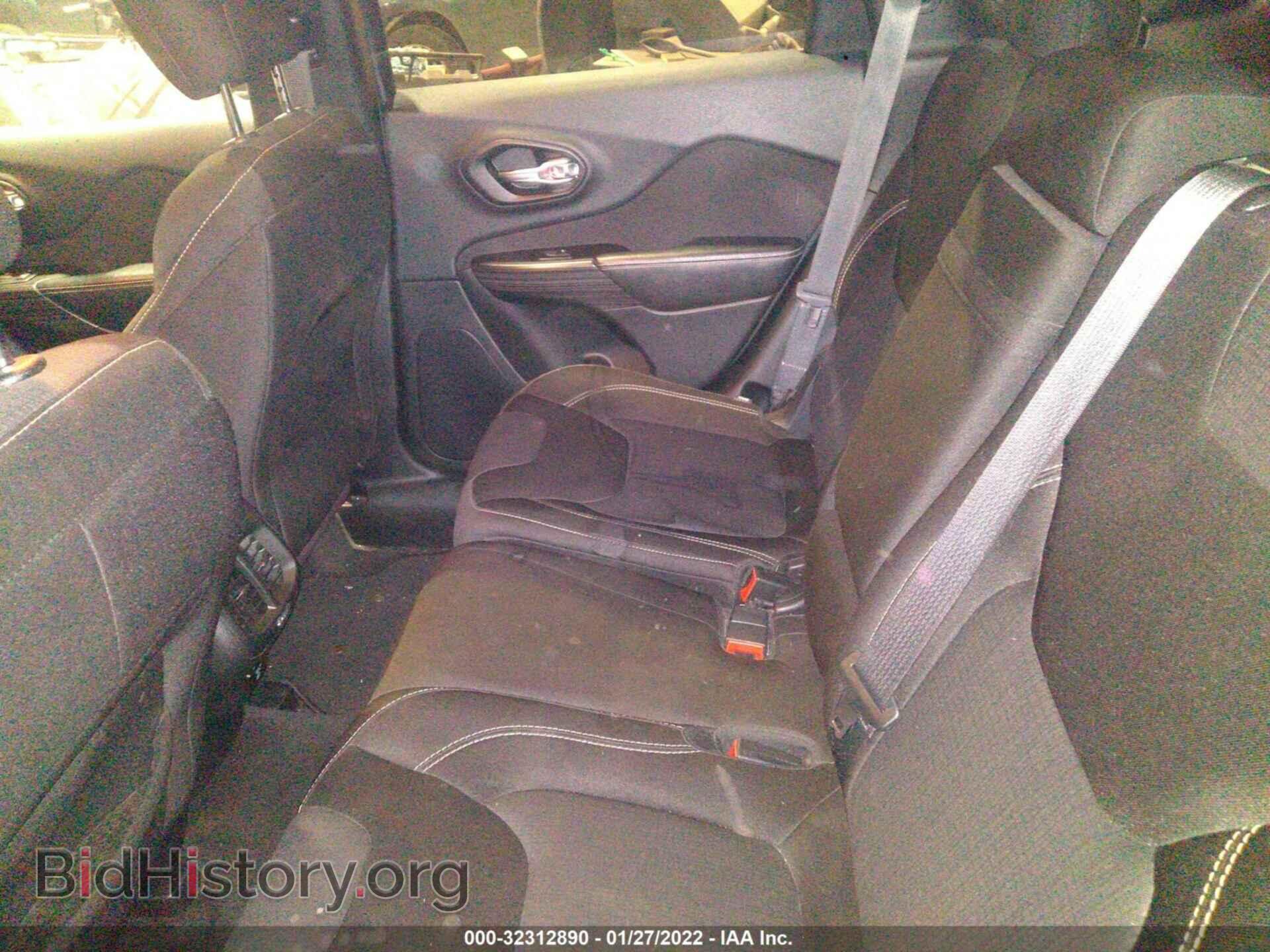 2015 JEEP CHEROKEE - VIN: 1C4PJMCS5FW588760 - Фото 8