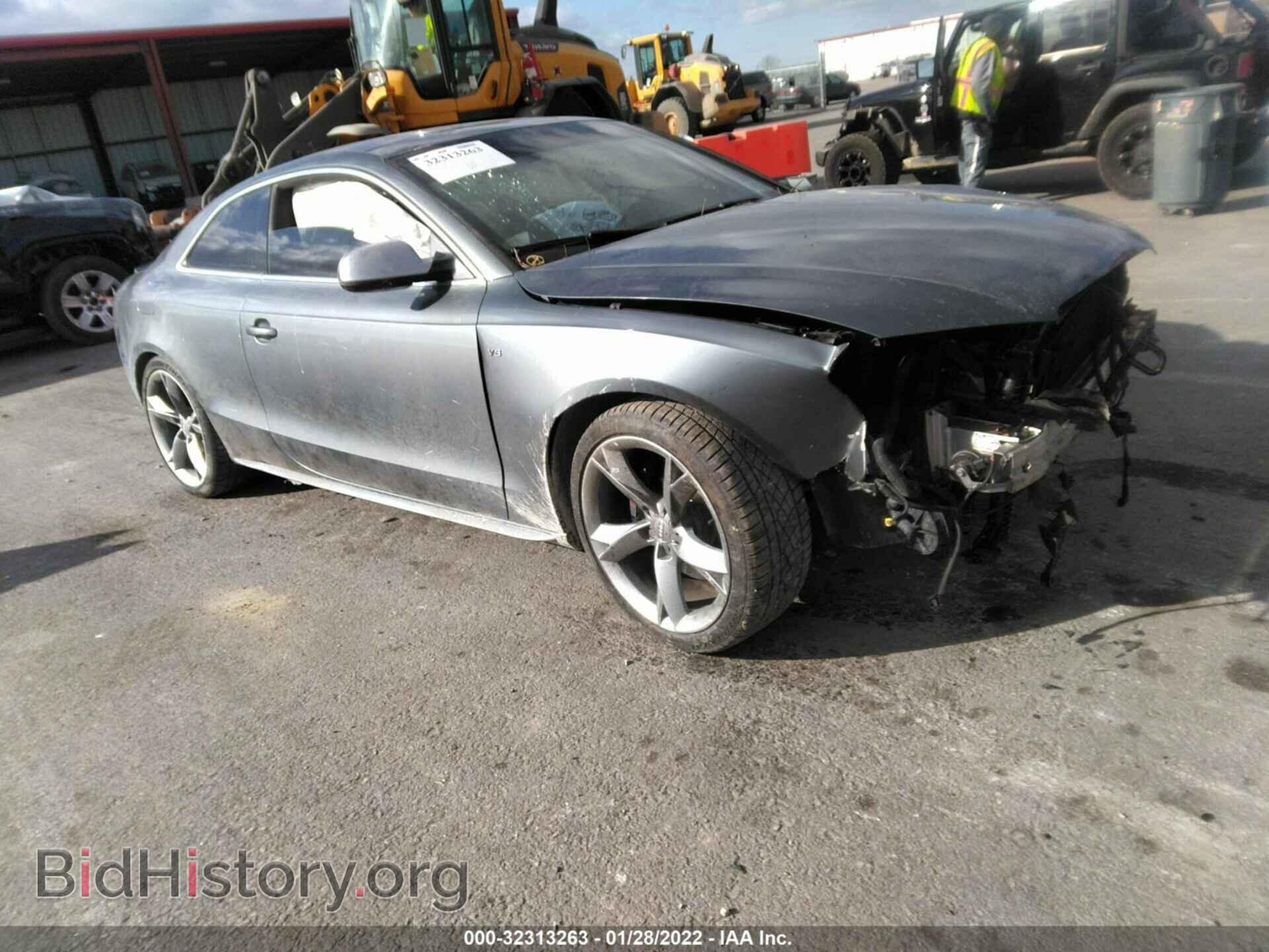 Фотография WAUCVAFR0CA003566 - AUDI S5 2012