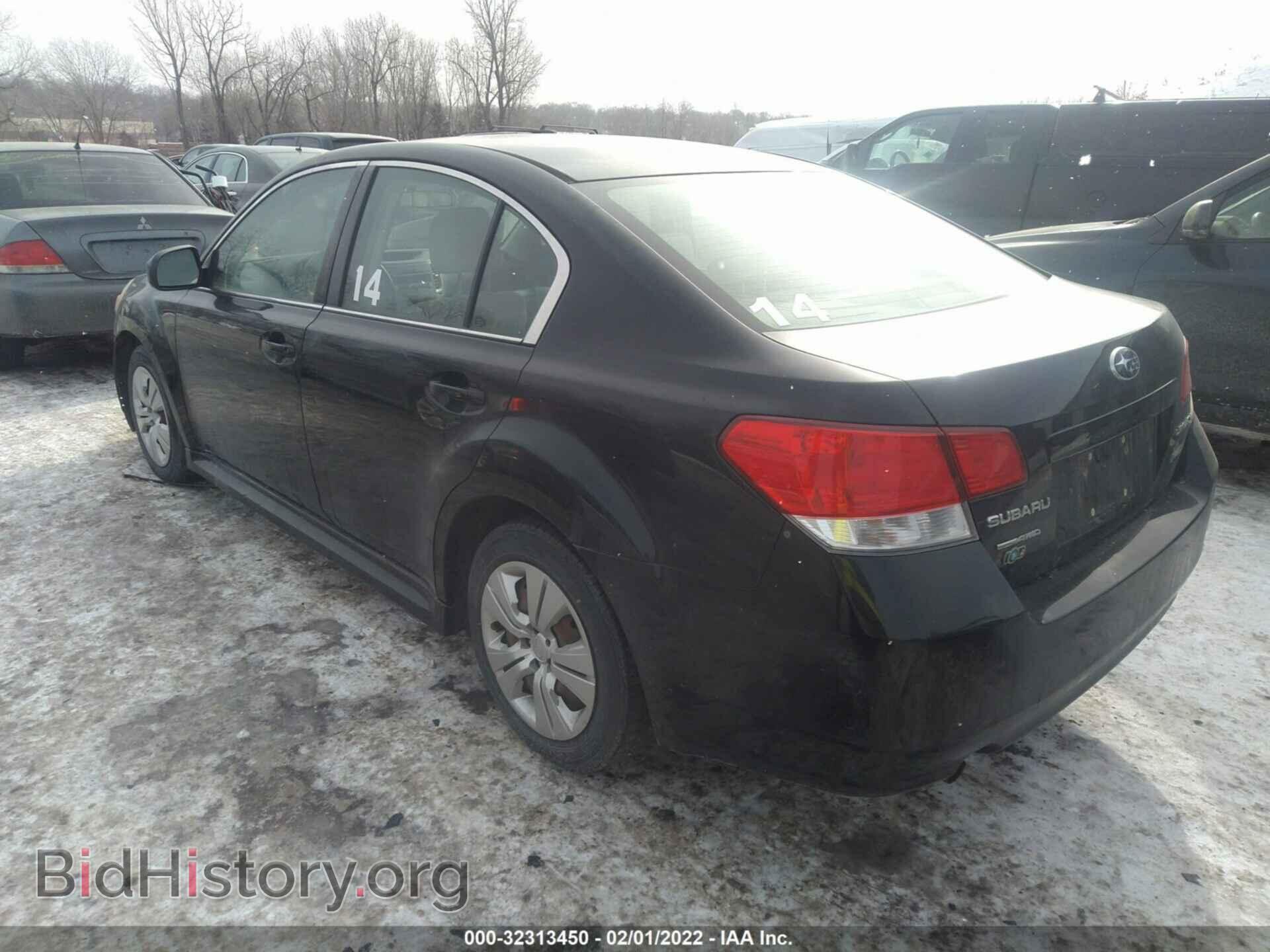 2011 SUBARU LEGACY - VIN: 4S3BMCA67B3233473 - Фото 3