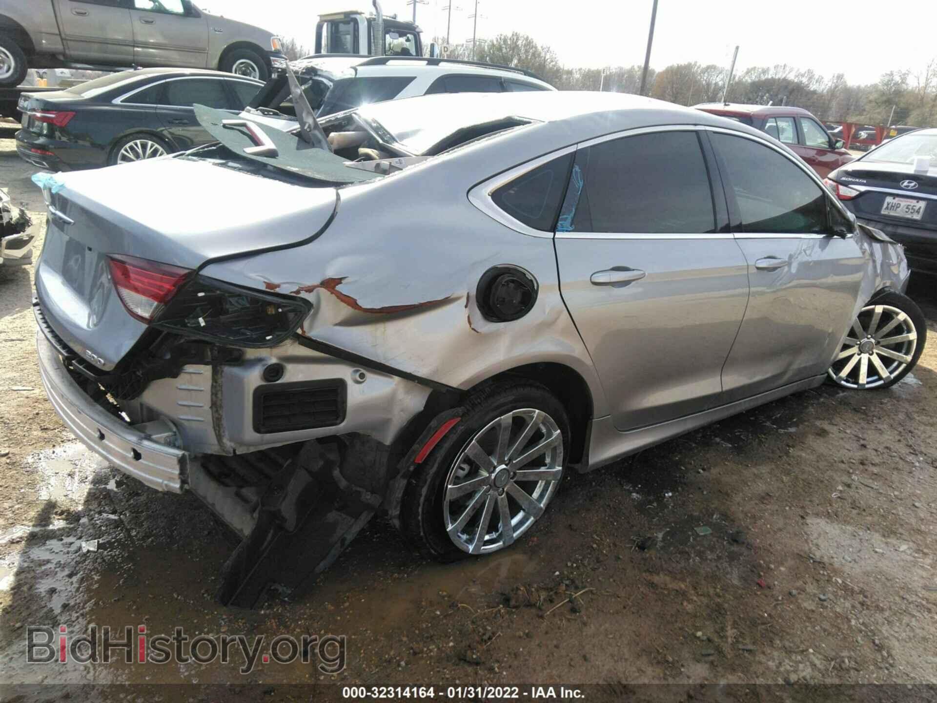 2015 CHRYSLER 200 - VIN: 1C3CCCAB9FN676002 - Photo 4