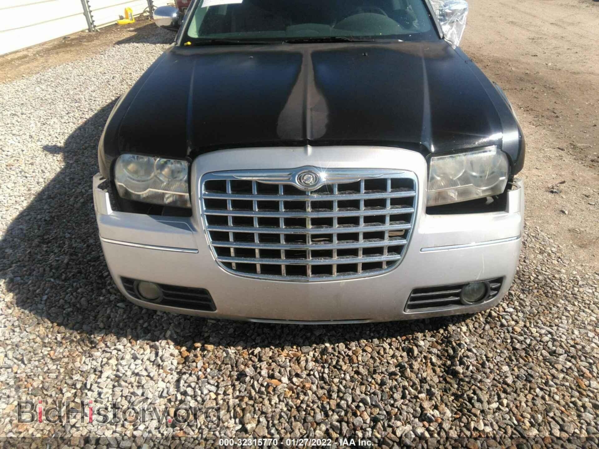 2010 CHRYSLER 300 - VIN: 2C3CA5CV8AH105627 - Фото 6