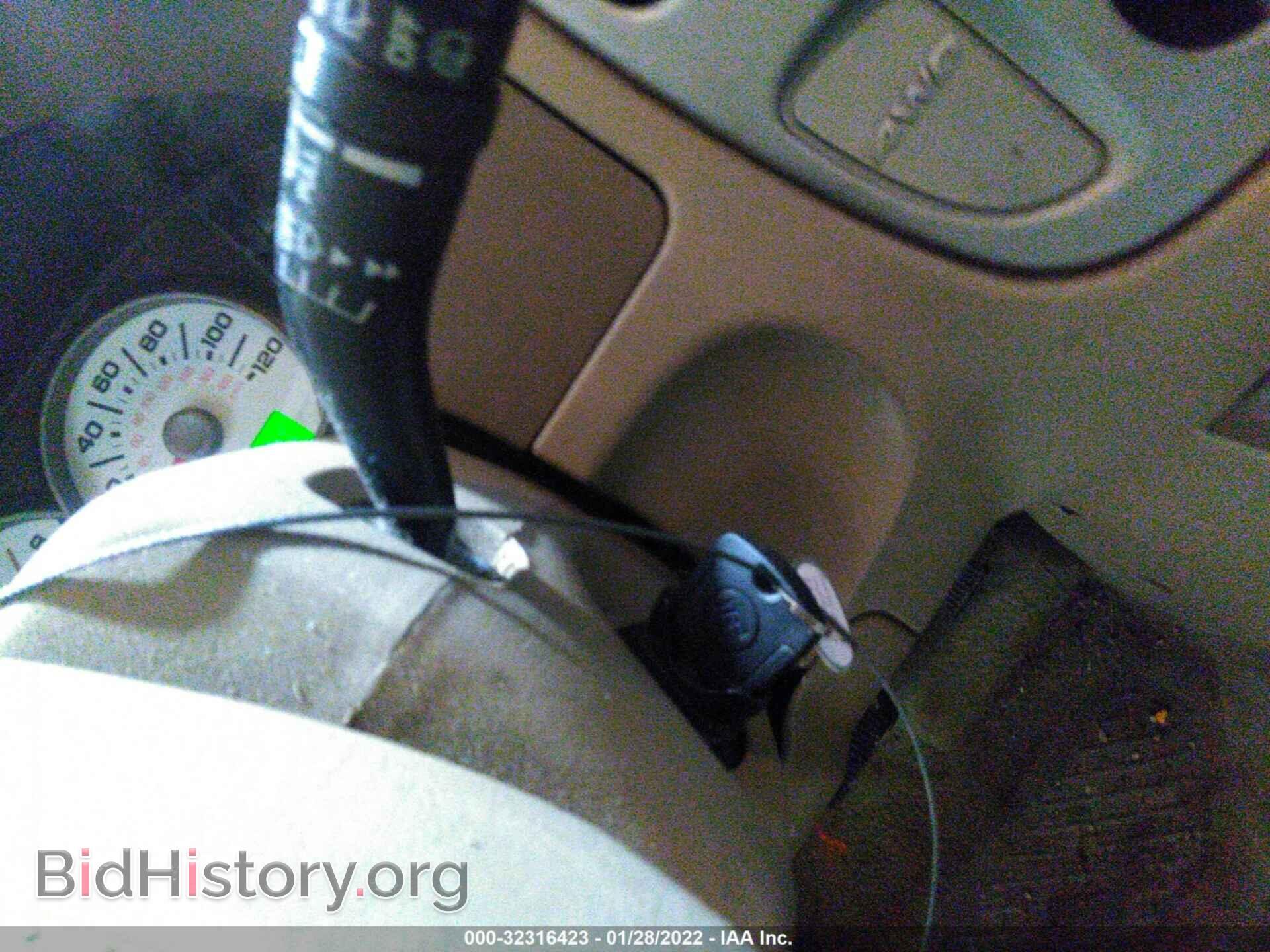 2006 FORD ESCAPE - VIN: 1FMYU93116KD10568 - Фото 11