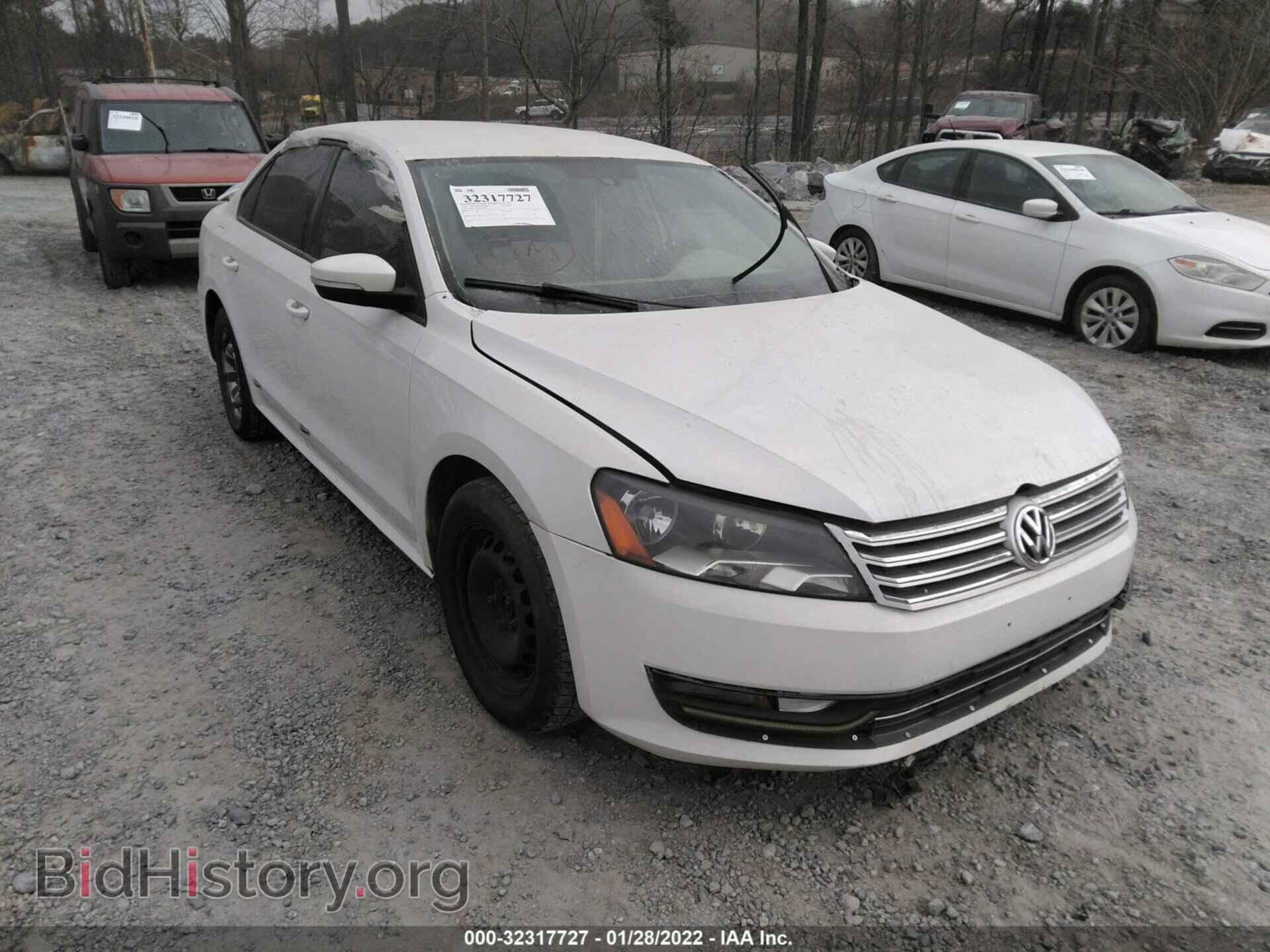 Фотография 1VWAP7A38DC061633 - VOLKSWAGEN PASSAT 2013